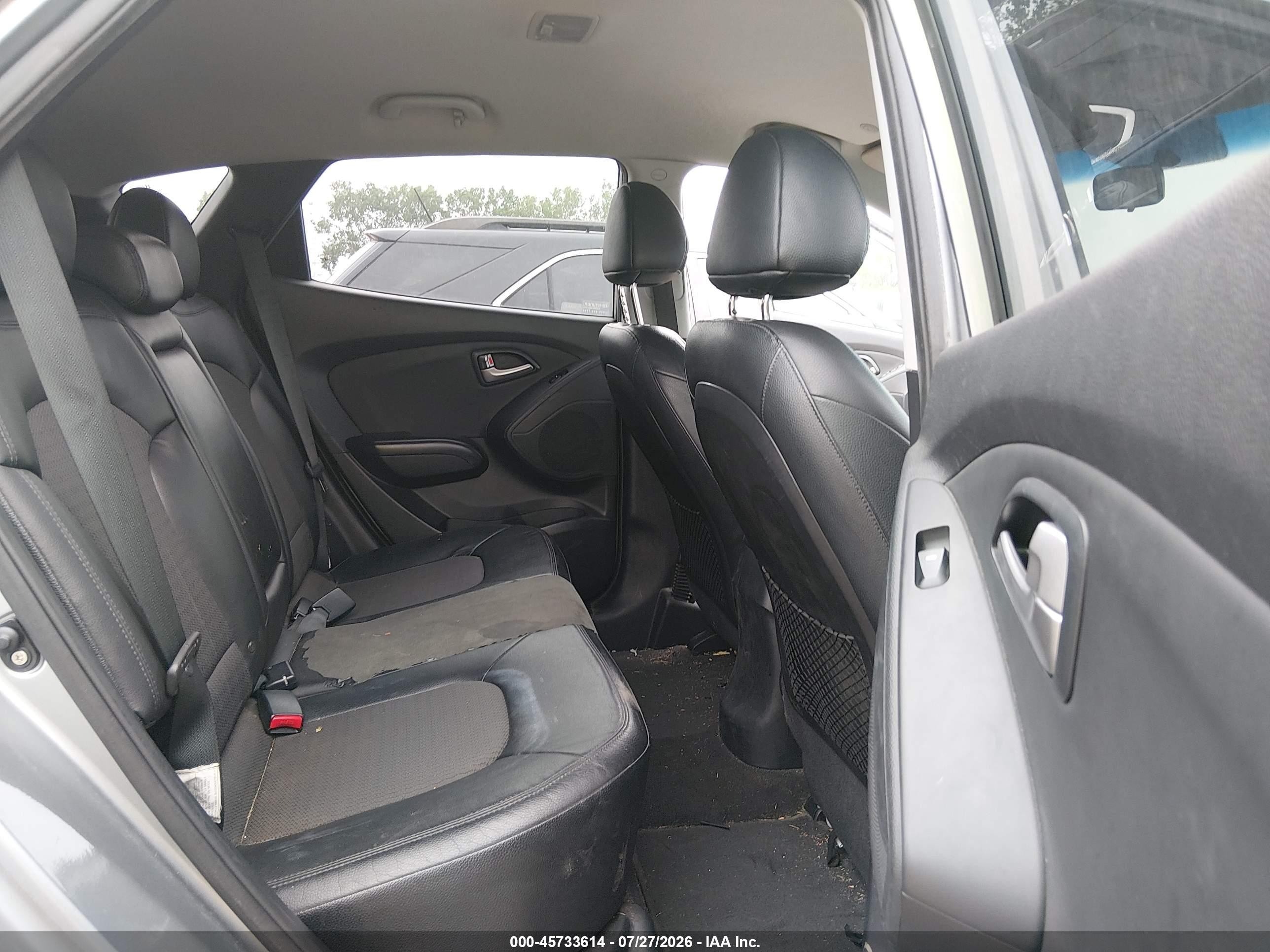 2011 Hyundai Tucson Gls Серебряный vin: KM8JU3ACXBU273795
