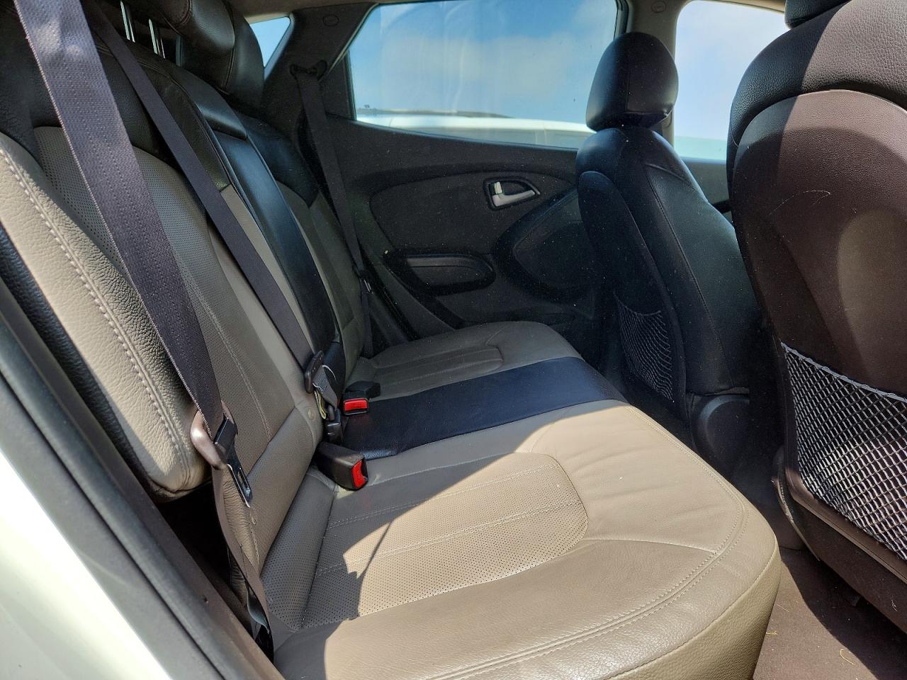 2011 Hyundai Tucson Limited Белый vin: KM8JU3ACXBU292377