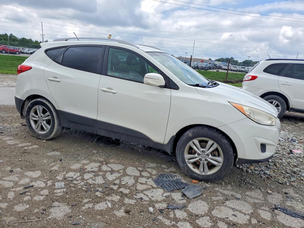 2012 Hyundai Tucson Gls White vin: KM8JU3ACXCU485243
