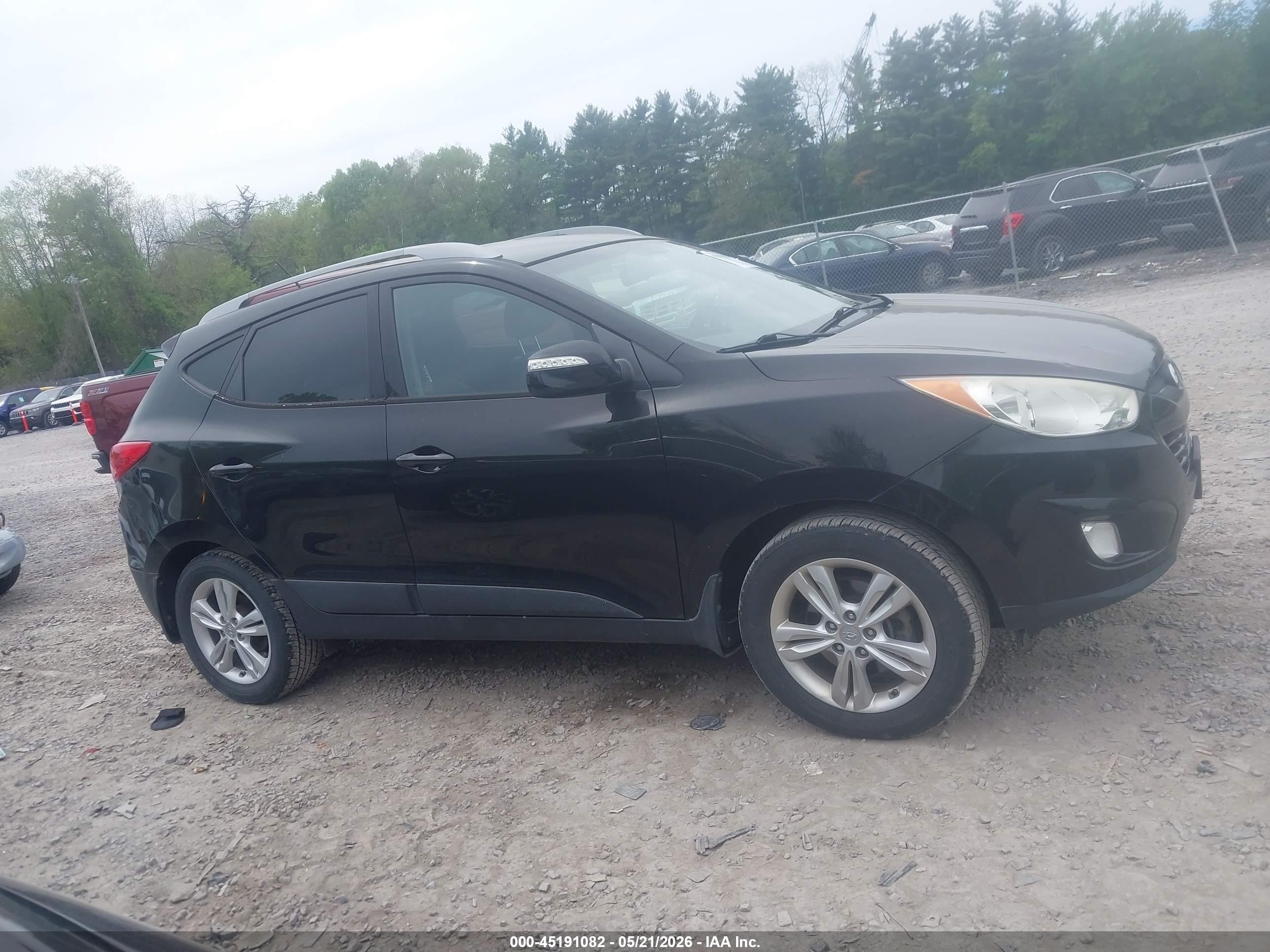 2013 Hyundai Tucson Gls Black vin: KM8JU3ACXDU564073