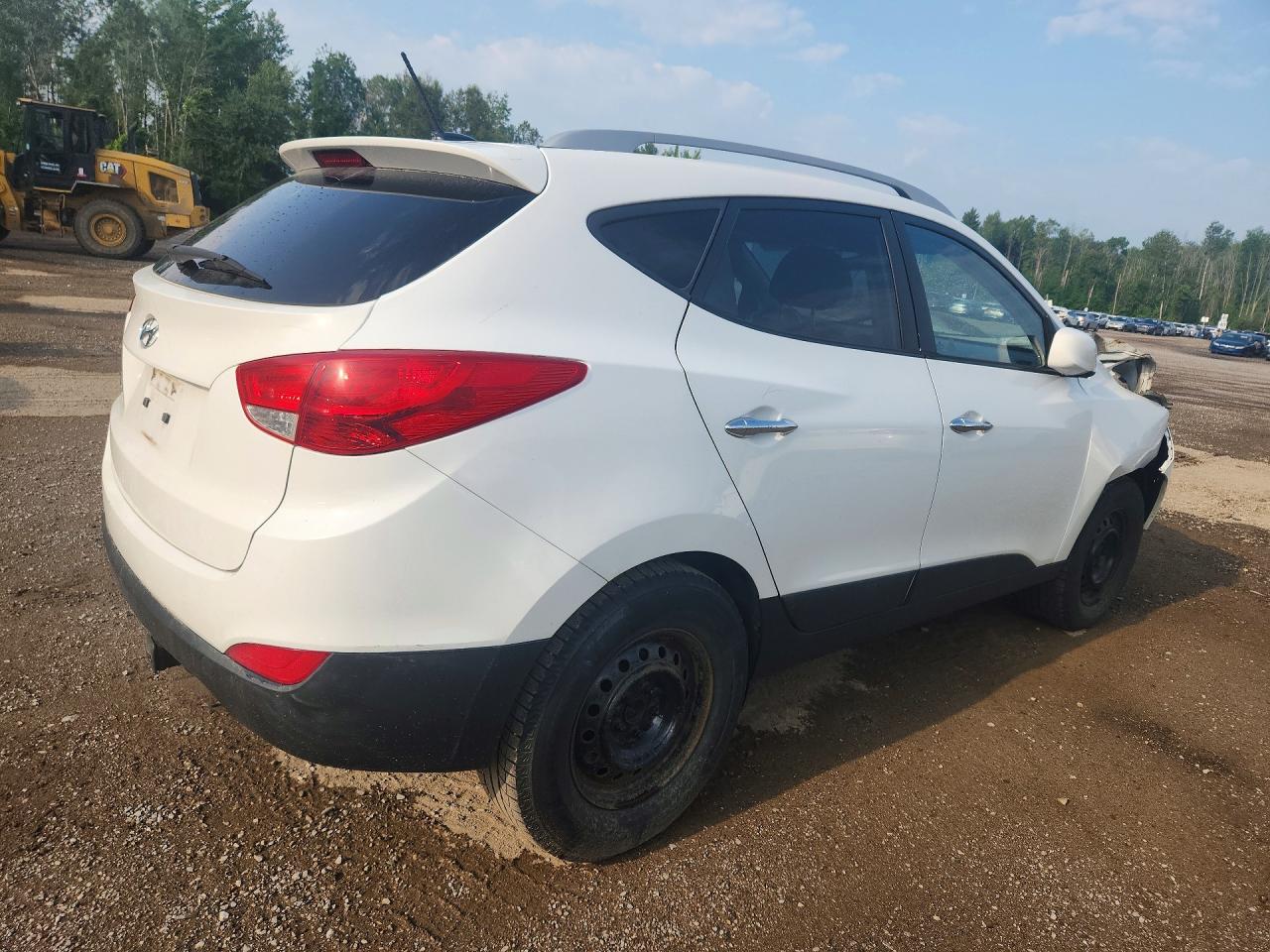 2014 Hyundai Tucson Se White vin: KM8JU3AG0EU829006