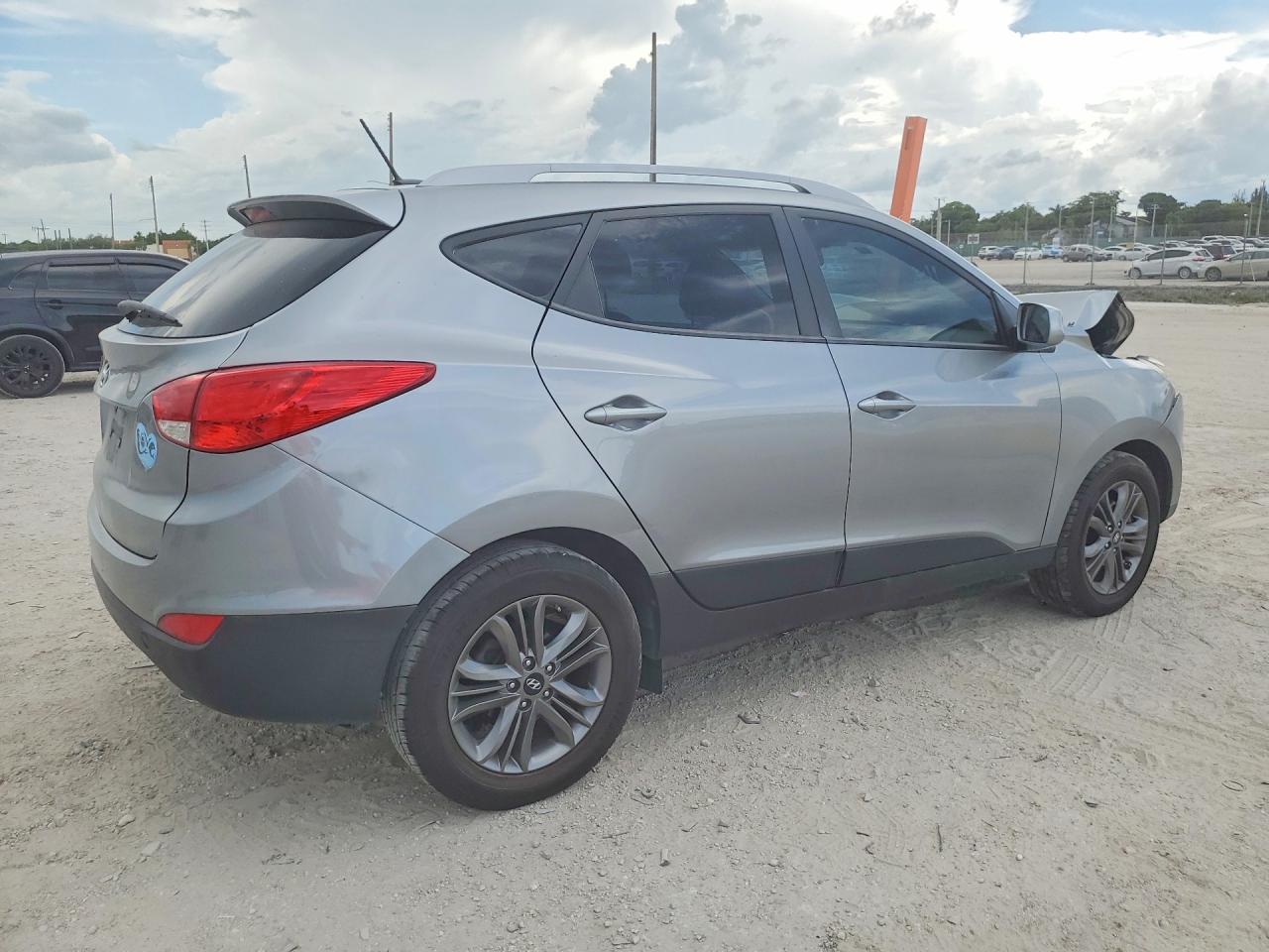 2015 Hyundai Tucson Se Gray vin: KM8JU3AG0FU005329