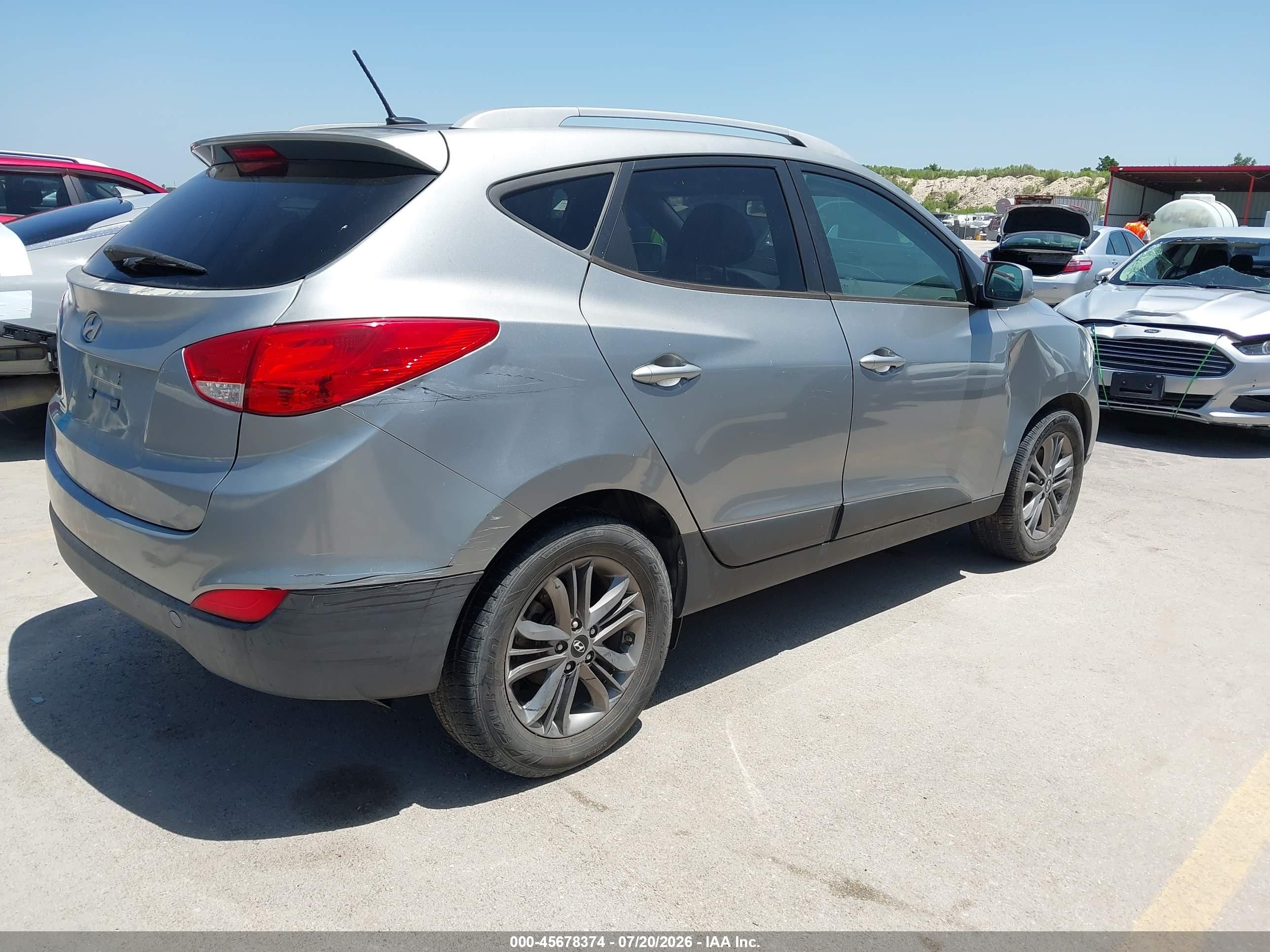 2015 Hyundai Tucson Se Серебряный vin: KM8JU3AG0FU089023