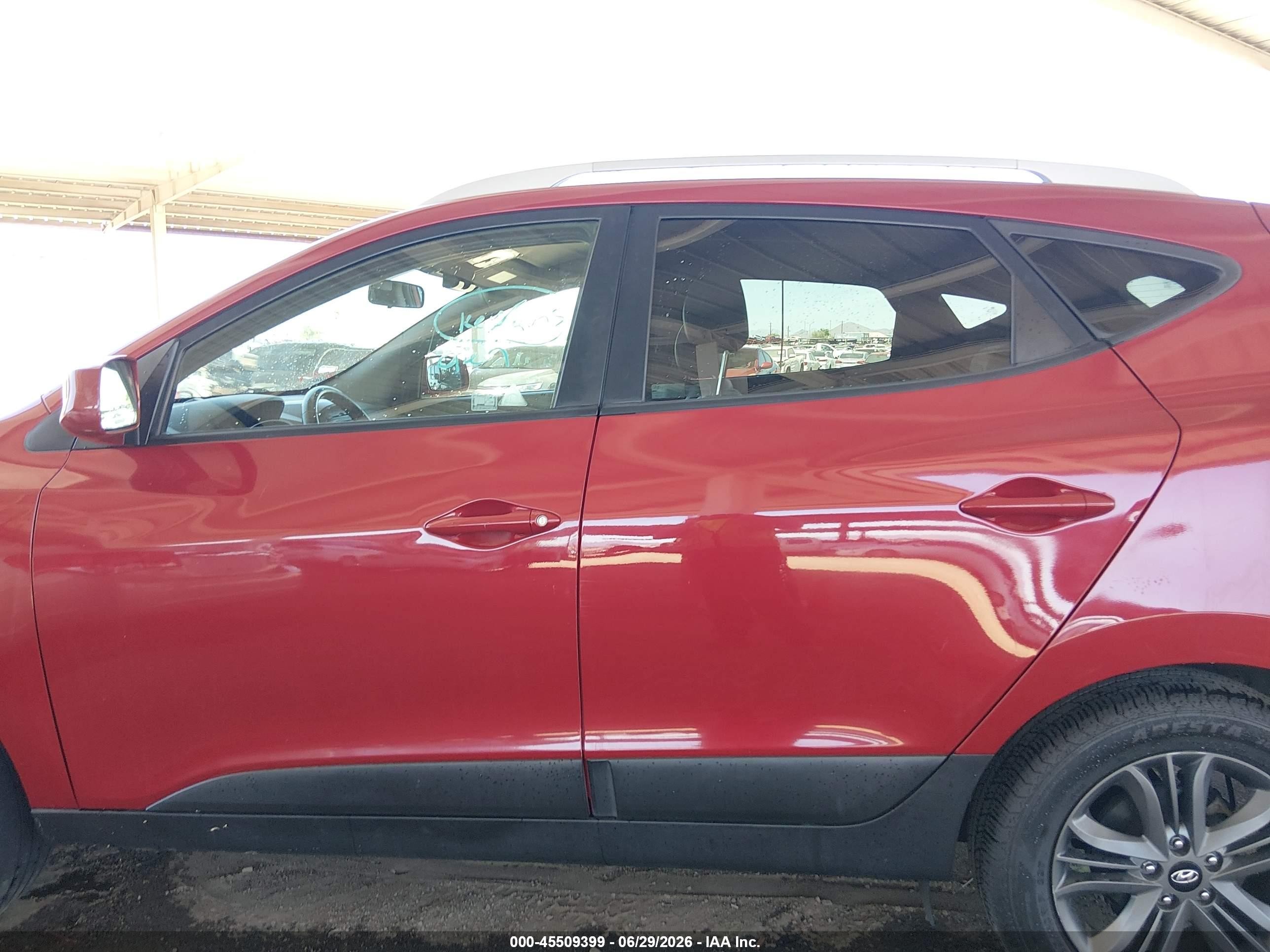 2015 Hyundai Tucson Se Красный vin: KM8JU3AG1FU059240