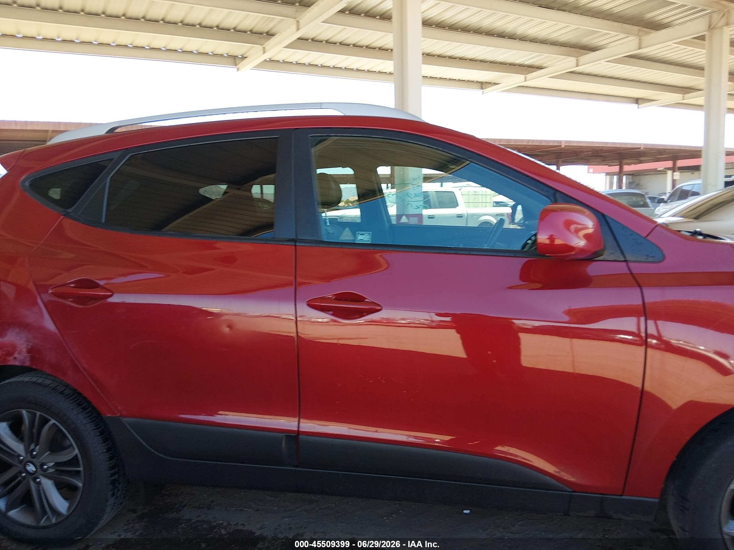 2015 Hyundai Tucson Se Красный vin: KM8JU3AG1FU059240