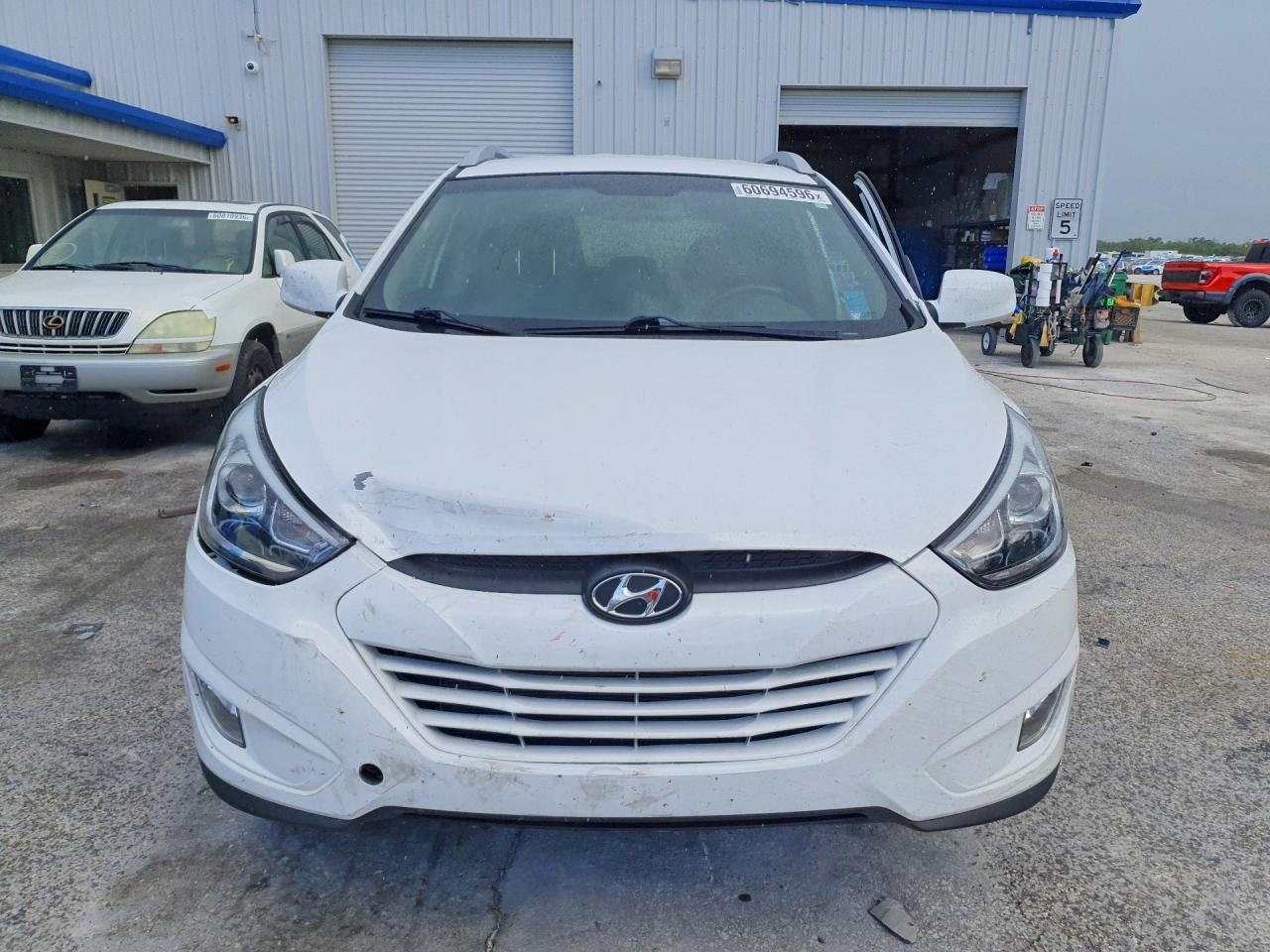 2015 Hyundai Tucson Se White vin: KM8JU3AG1FU114172