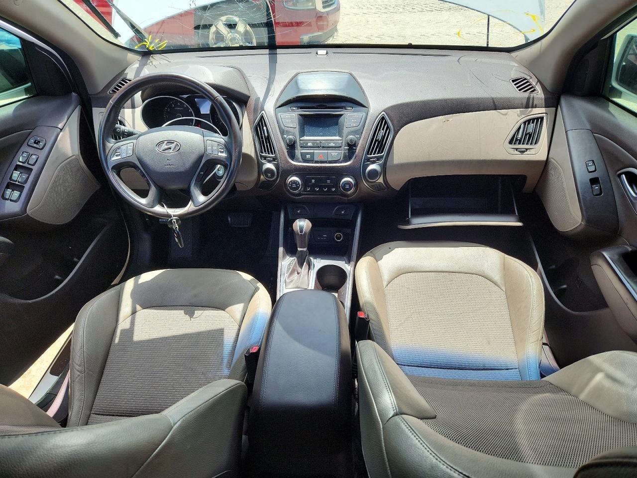2015 Hyundai Tucson Se White vin: KM8JU3AG1FU114172