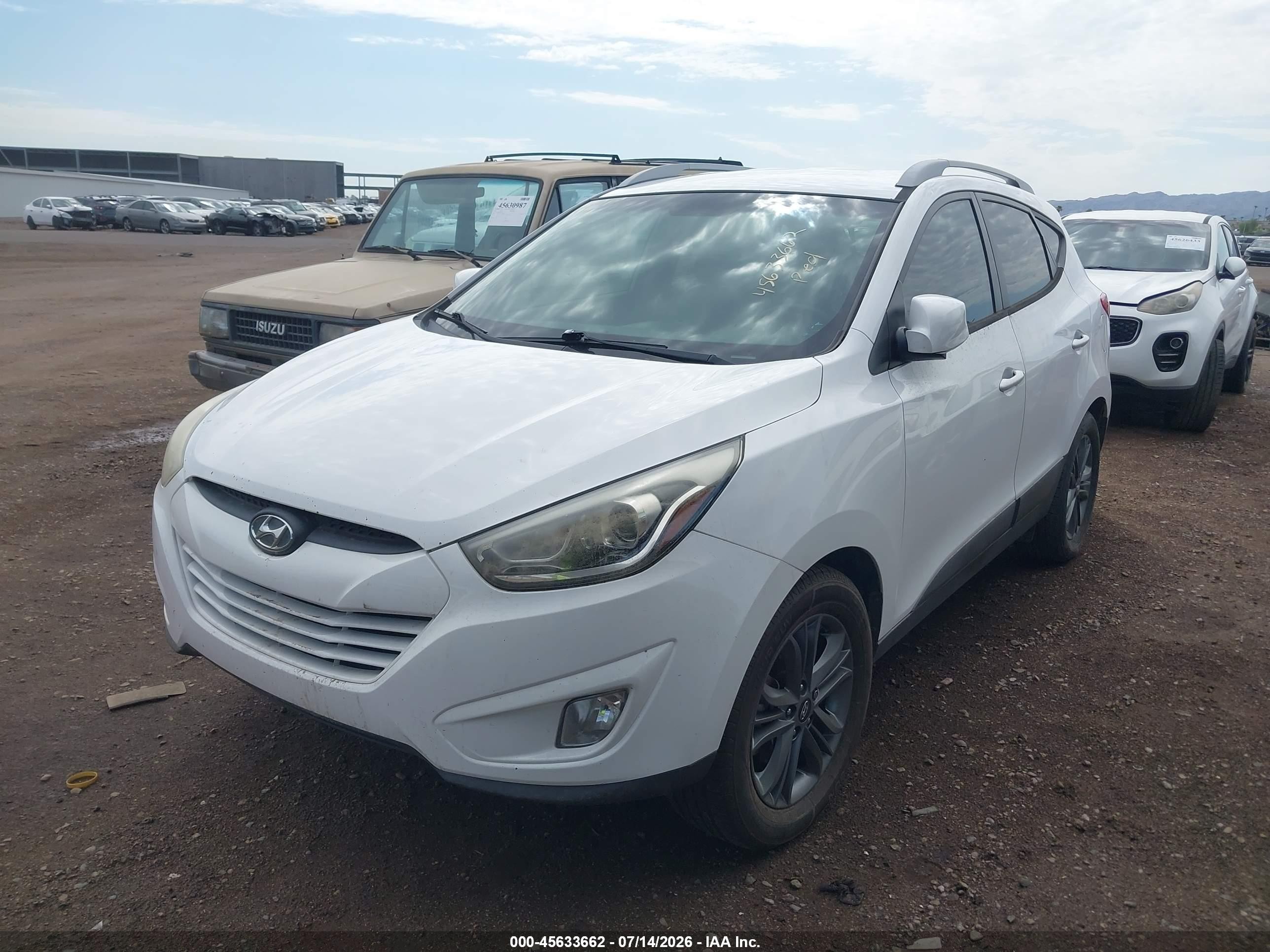 2015 Hyundai Tucson Se Белый vin: KM8JU3AG1FU115886