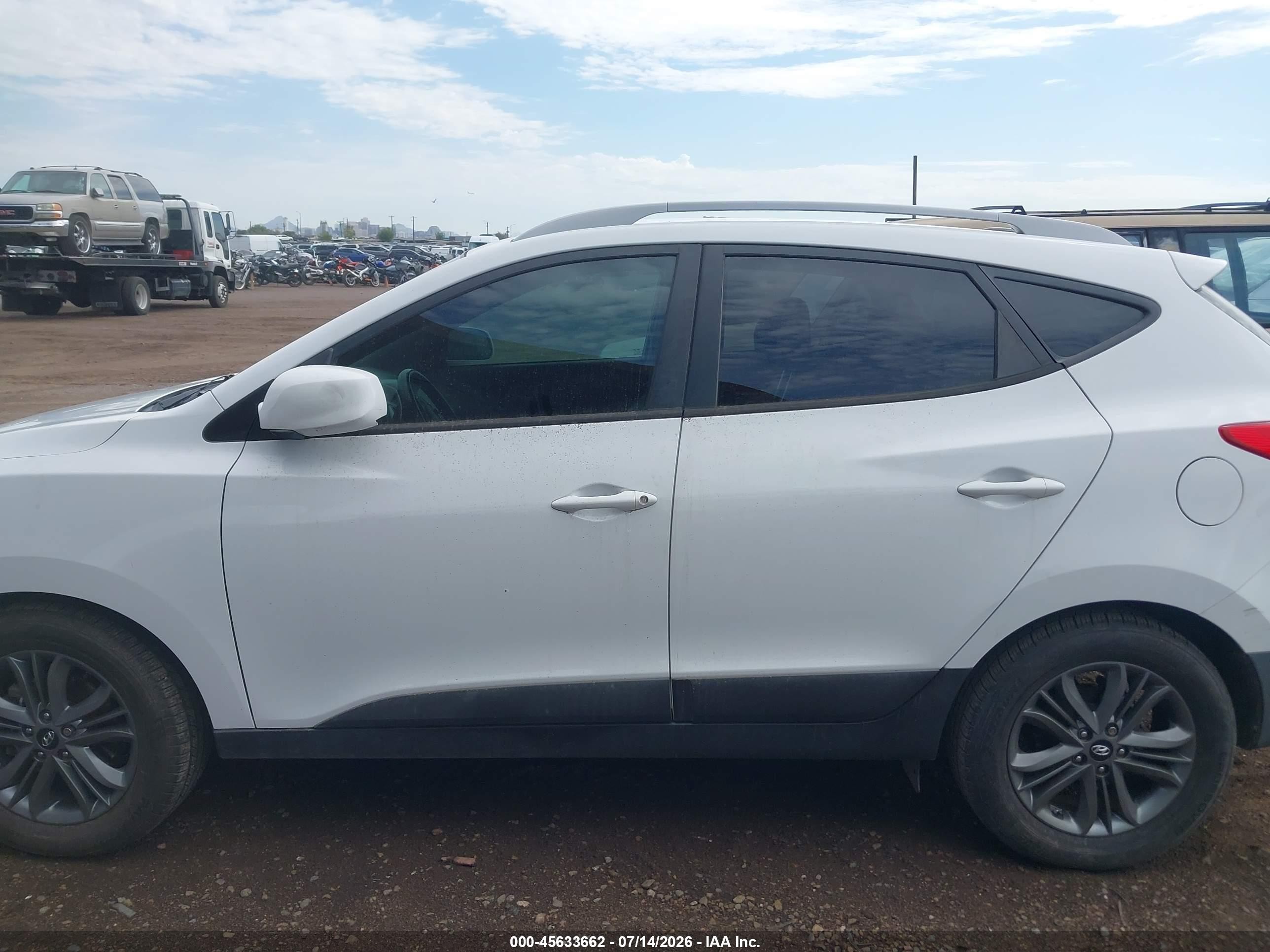 2015 Hyundai Tucson Se Белый vin: KM8JU3AG1FU115886