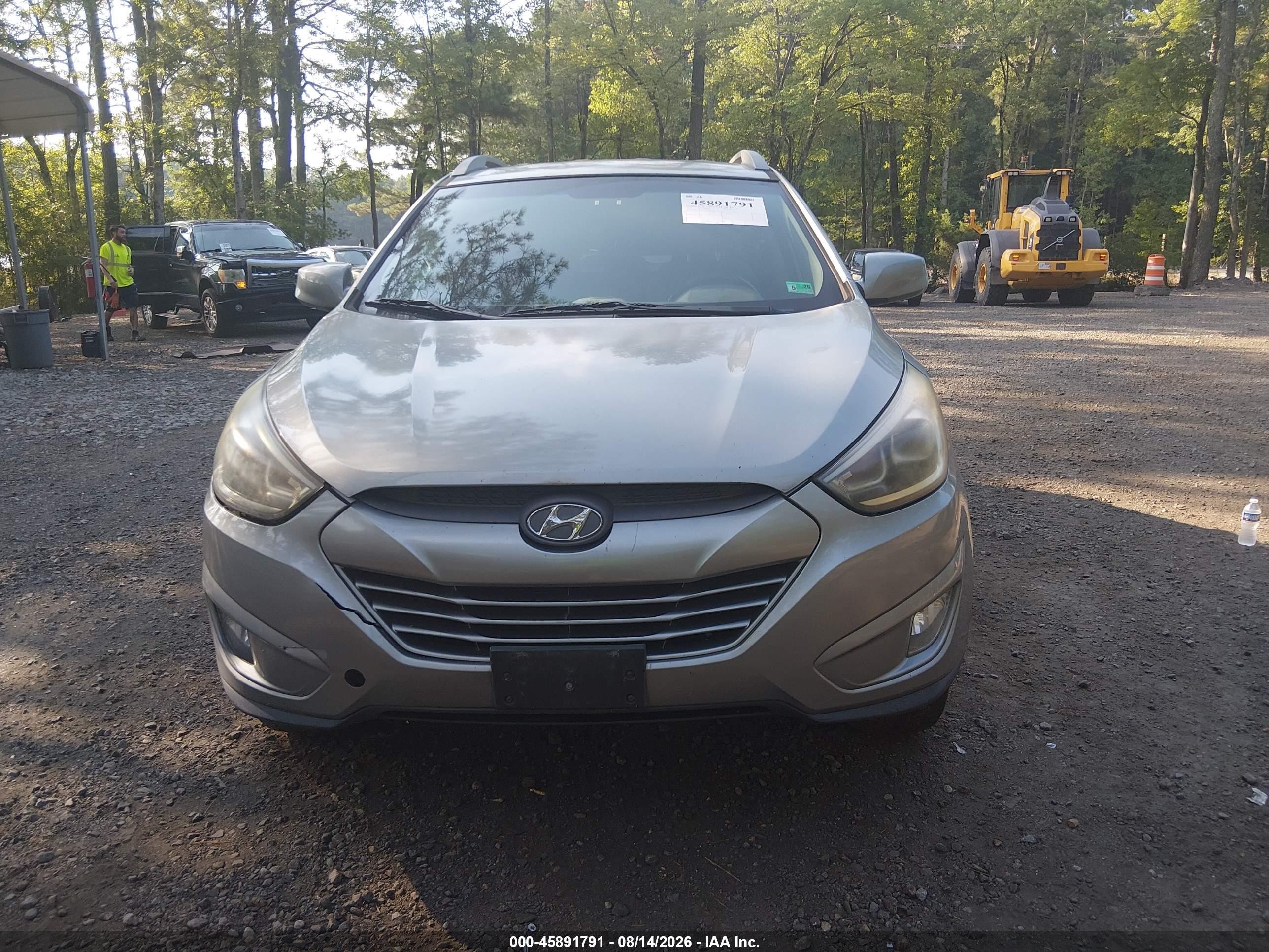 2014 Hyundai Tucson Se Серебряный vin: KM8JU3AG2EU804592