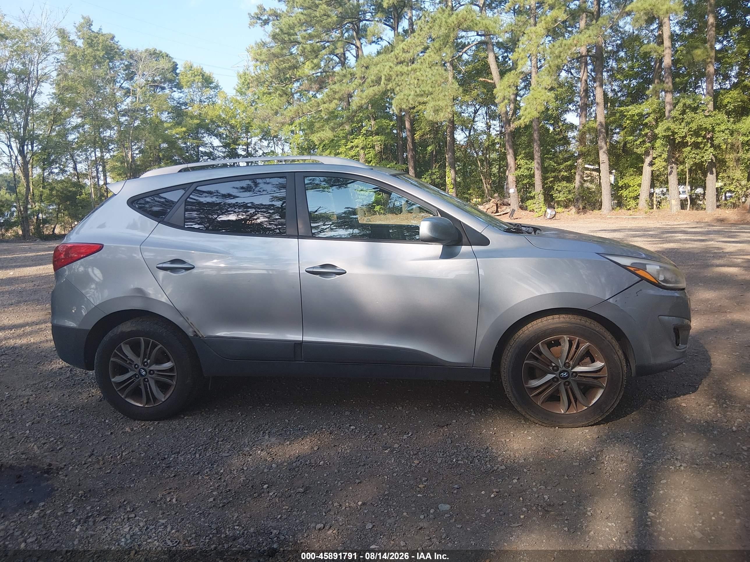 2014 Hyundai Tucson Se Серебряный vin: KM8JU3AG2EU804592