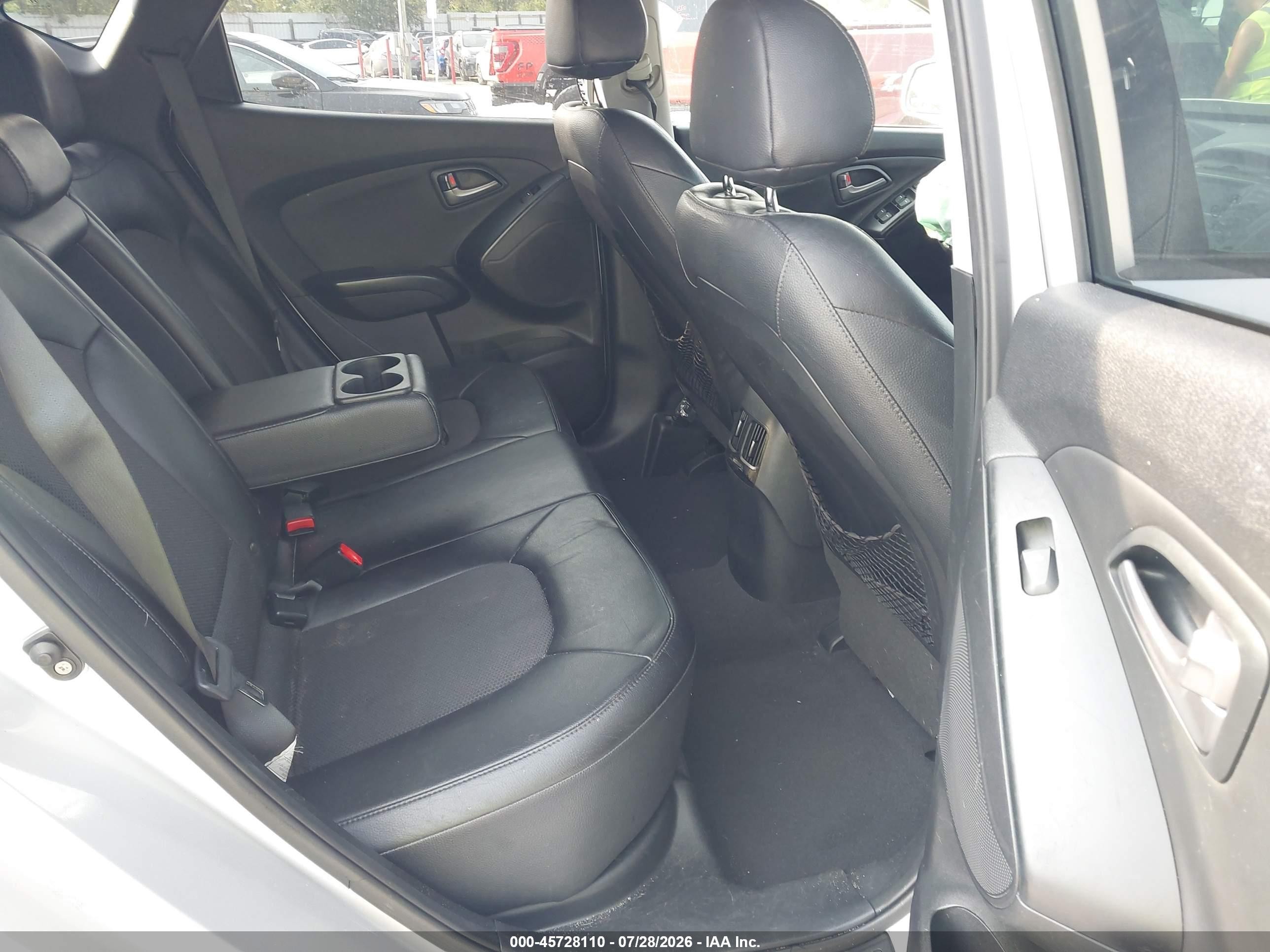 2014 Hyundai Tucson Se Silver vin: KM8JU3AG2EU824423