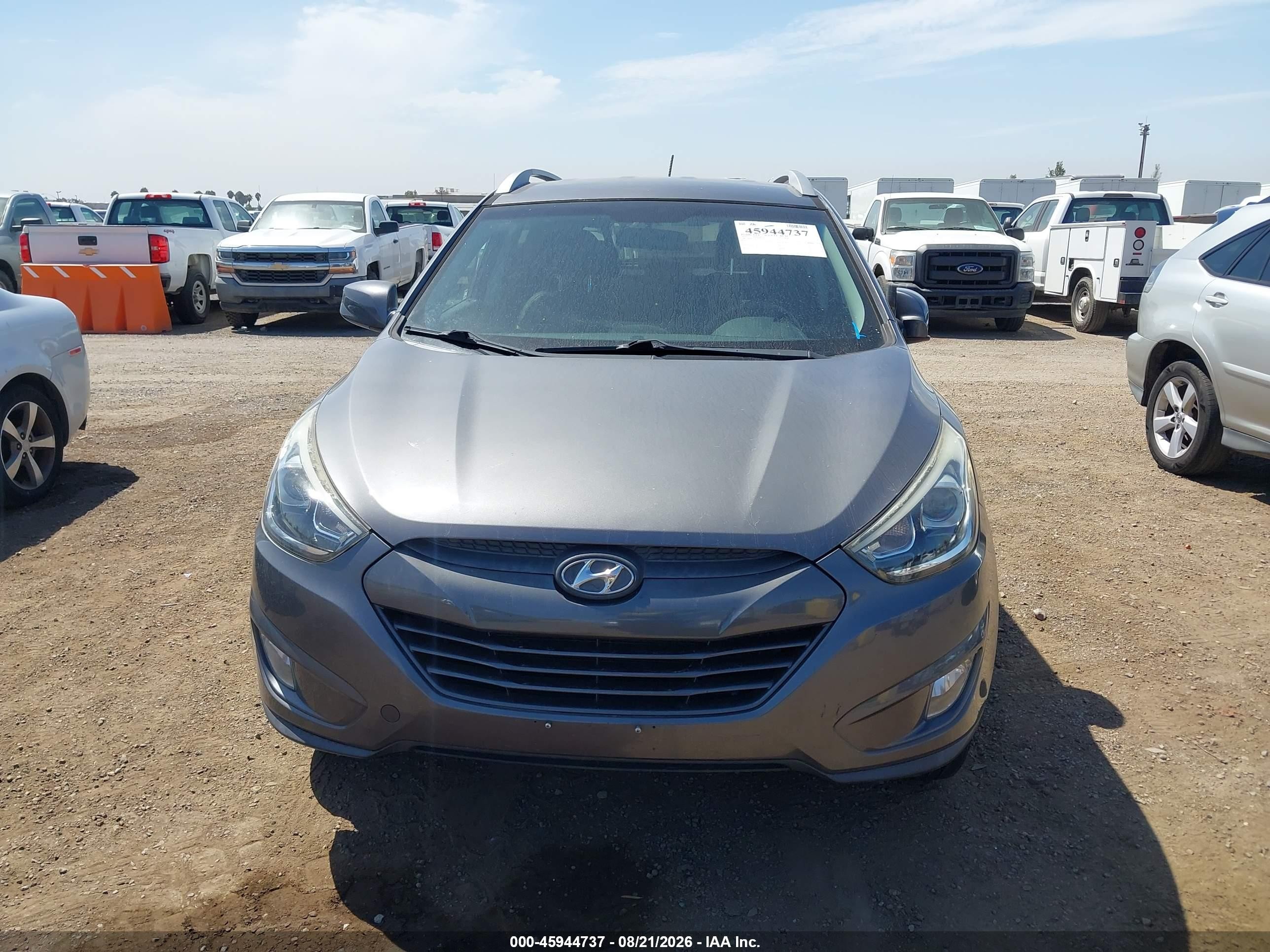 2015 Hyundai Tucson Se Серый vin: KM8JU3AG2FU054032