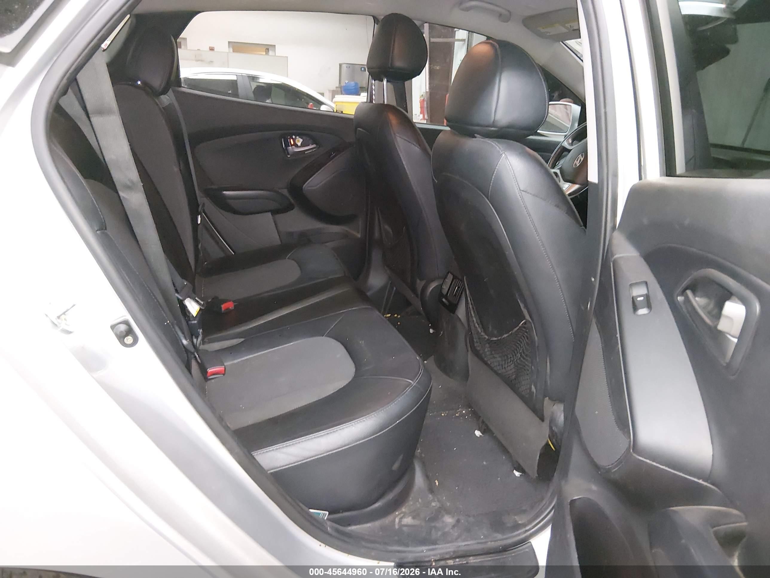 2015 Hyundai Tucson Se Silver vin: KM8JU3AG2FU979149