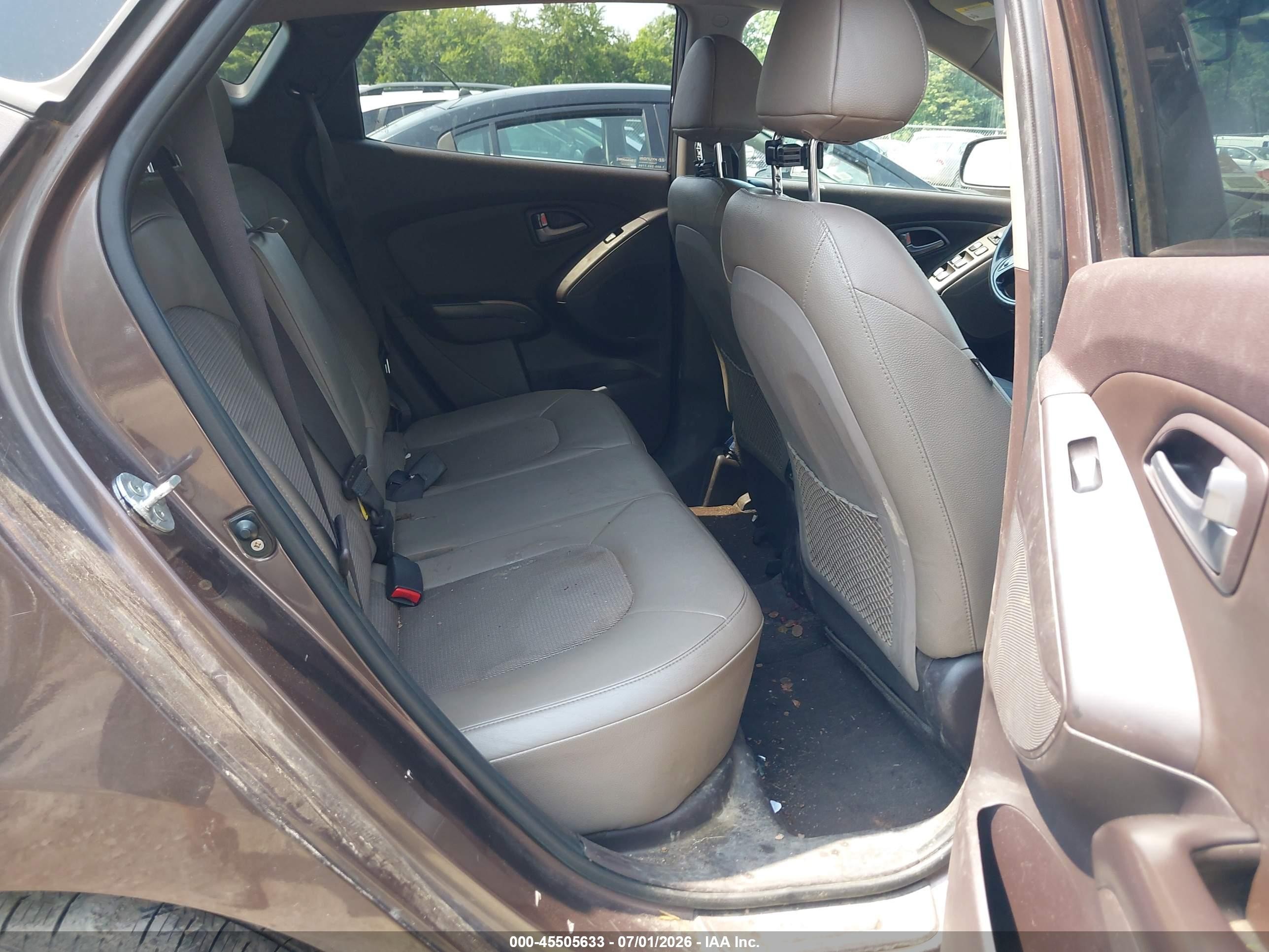 2014 Hyundai Tucson Se Brown vin: KM8JU3AG3EU802866