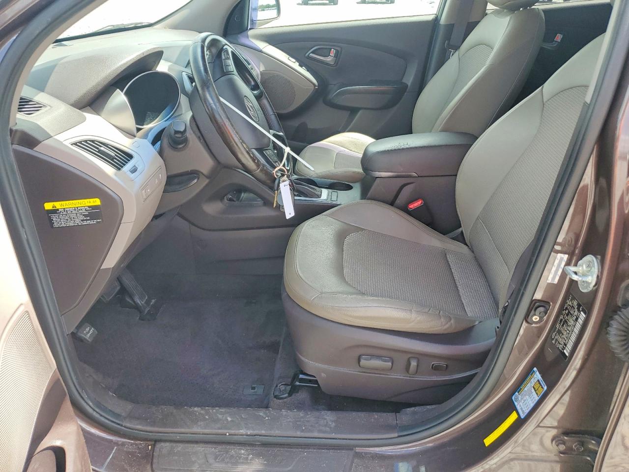 2015 Hyundai Tucson Se Brown vin: KM8JU3AG4FU997541