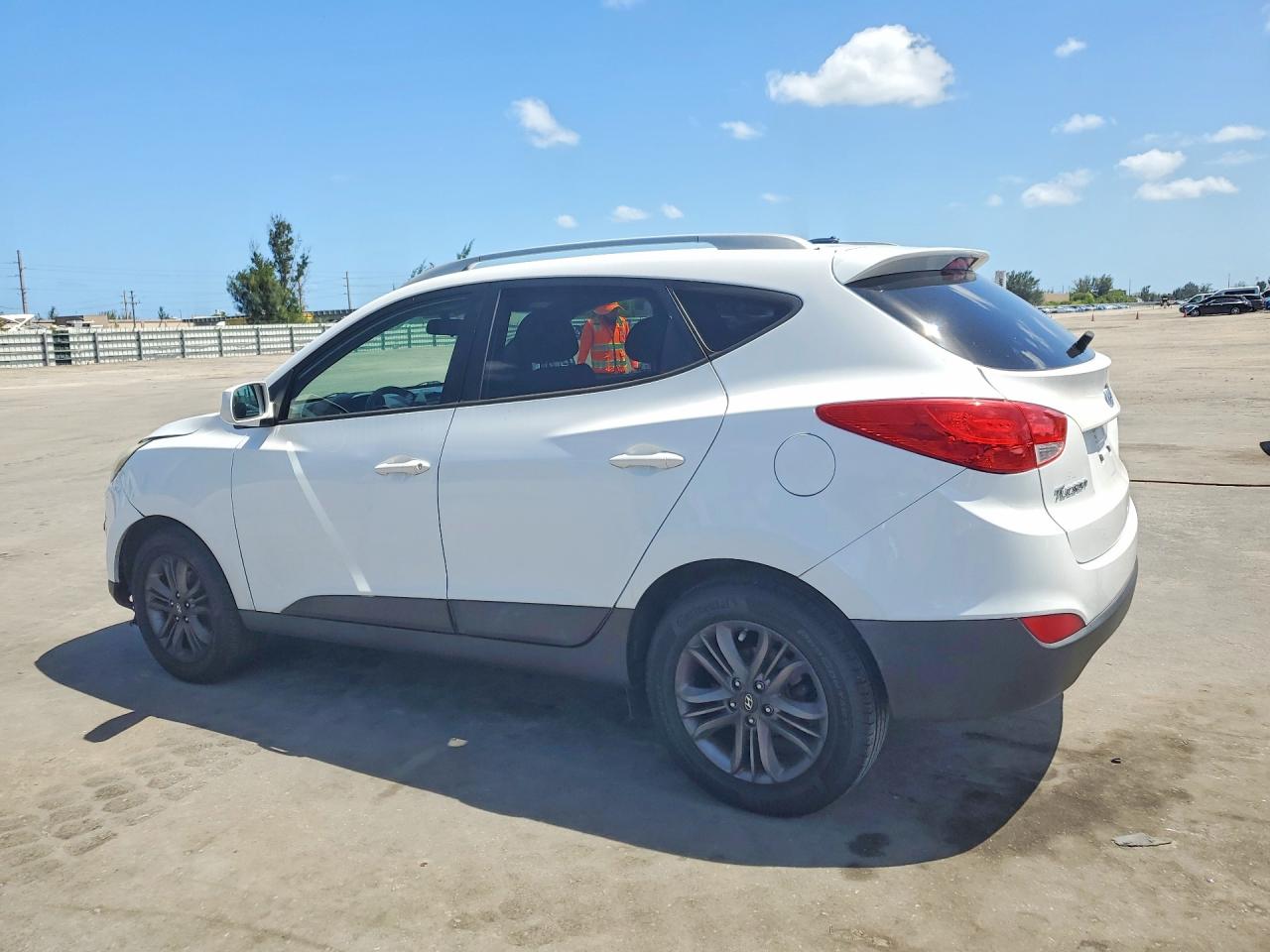 2014 Hyundai Tucson Se White vin: KM8JU3AG5EU821287
