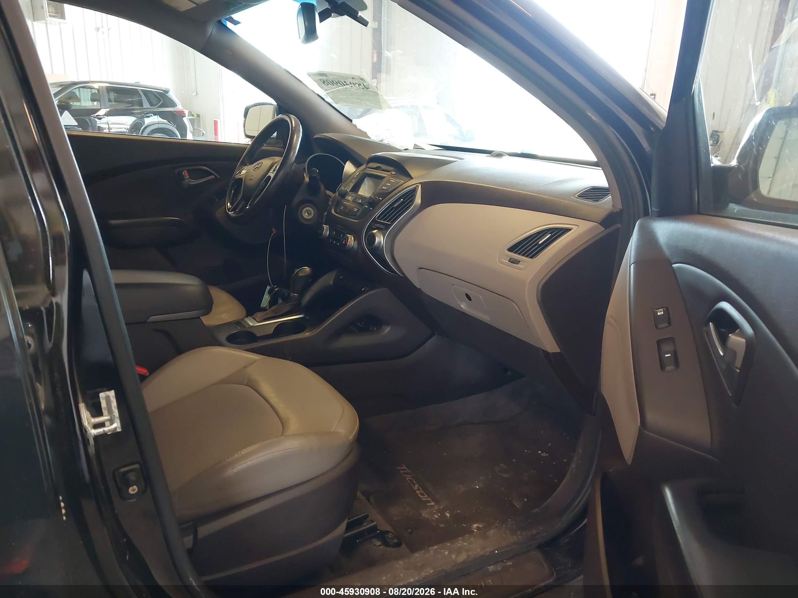 2014 Hyundai Tucson Se Черный vin: KM8JU3AG5EU860669