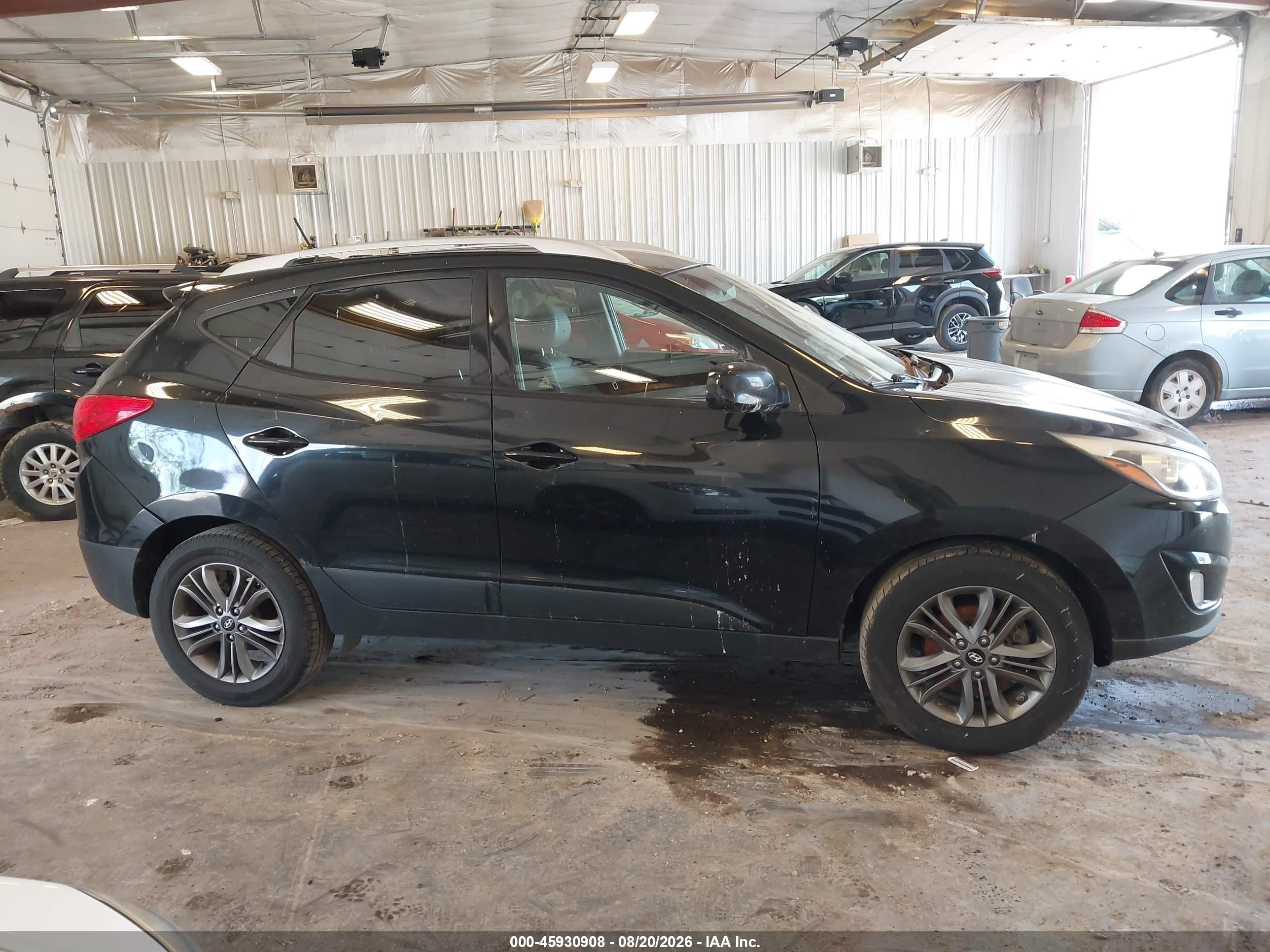 2014 Hyundai Tucson Se Черный vin: KM8JU3AG5EU860669