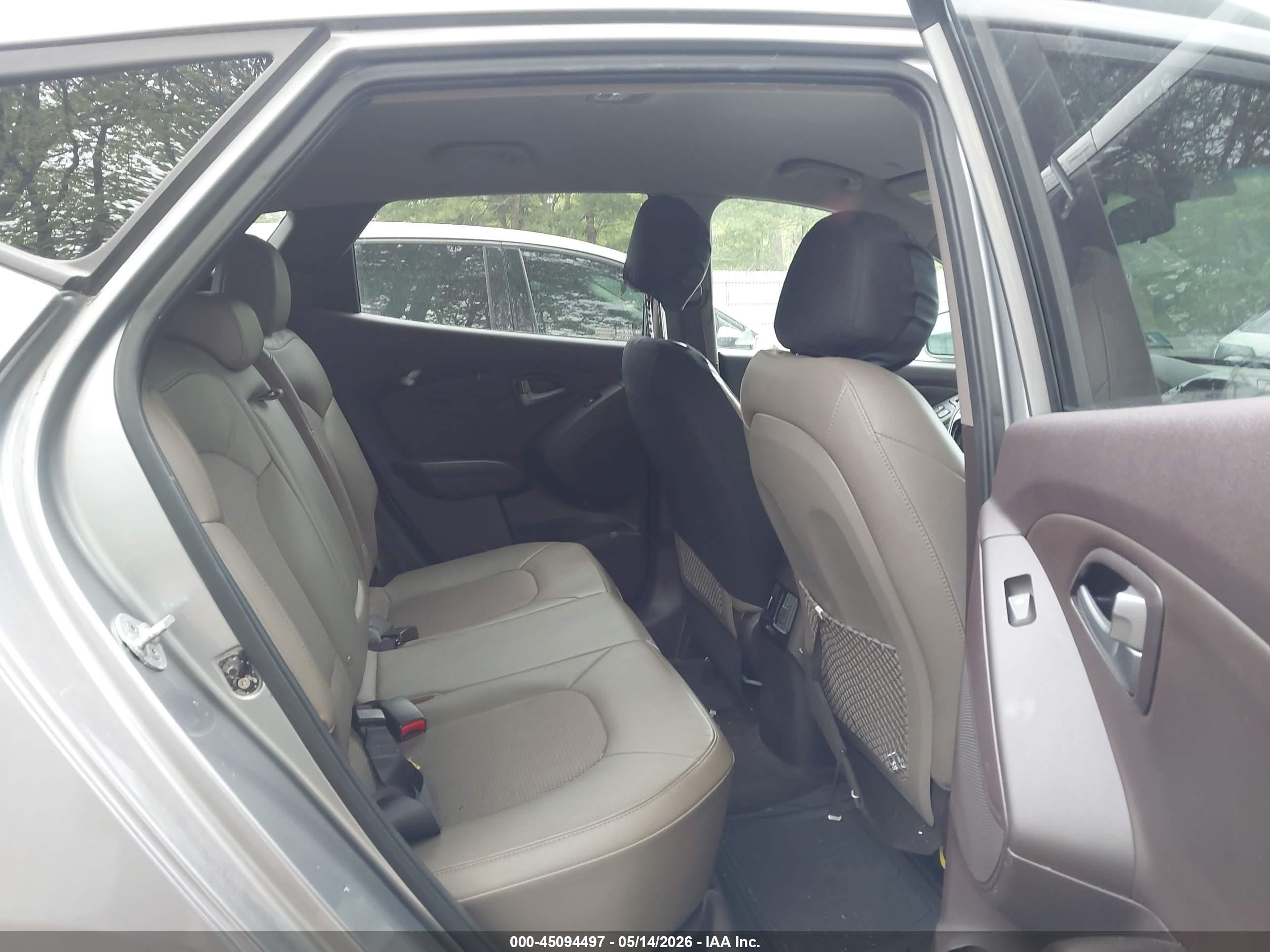 2014 Hyundai Tucson Se Gray vin: KM8JU3AG5EU917100