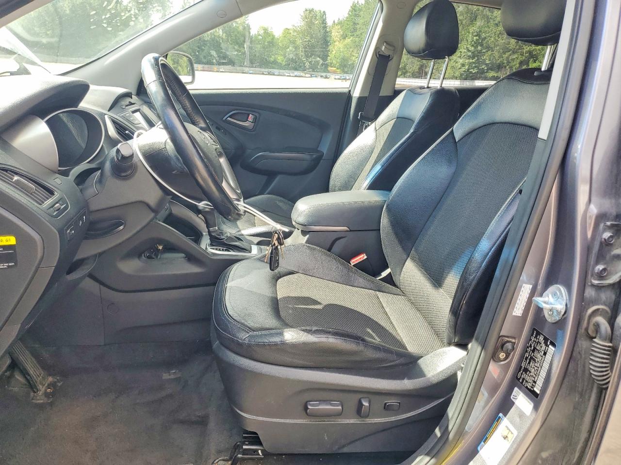 2015 Hyundai Tucson Se Gray vin: KM8JU3AG6FU055409