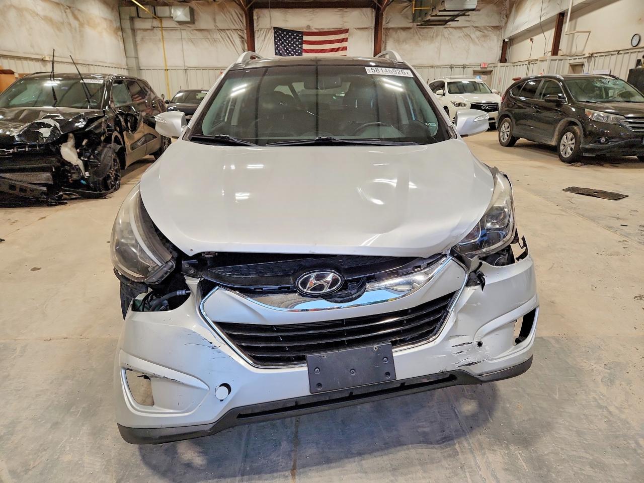 2014 Hyundai Tucson Limited Silver vin: KM8JU3AG7EU894905