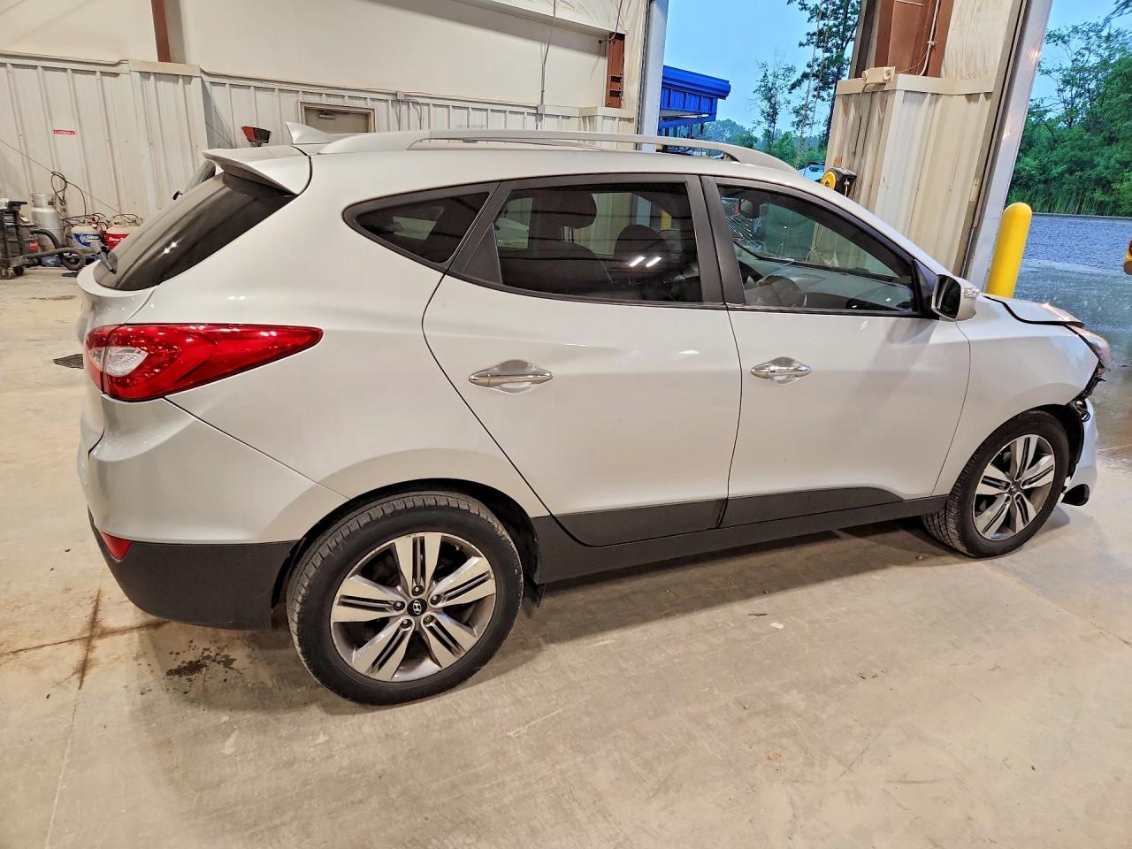 2014 Hyundai Tucson Limited Silver vin: KM8JU3AG7EU894905
