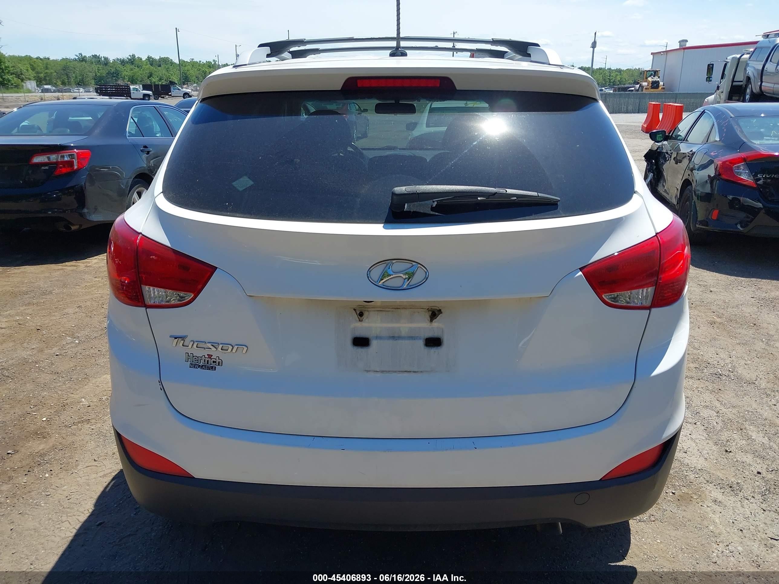 2014 Hyundai Tucson Se White vin: KM8JU3AG7EU931595
