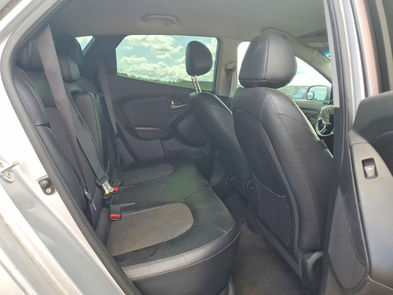 2025 Hyundai Tucson Base Серебряный vin: KM8JU3AG7FU047609