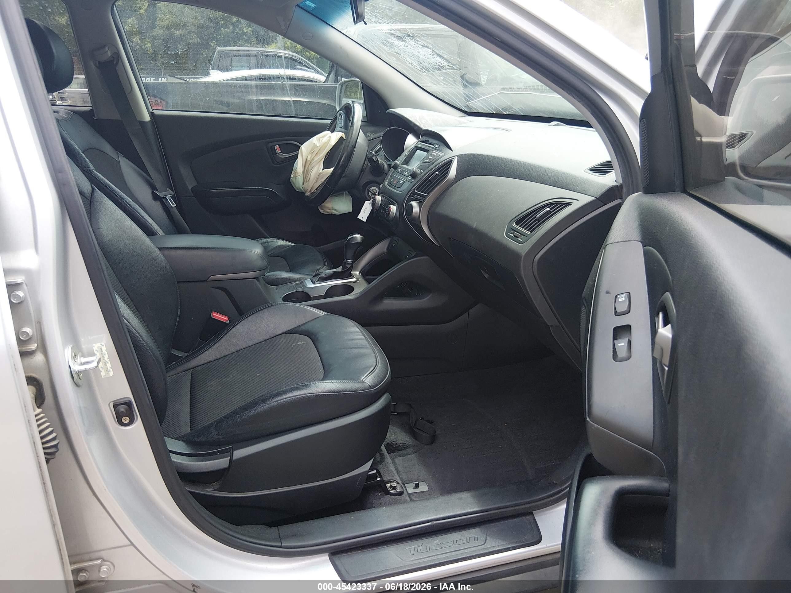 2015 Hyundai Tucson Se Silver vin: KM8JU3AG7FU971001