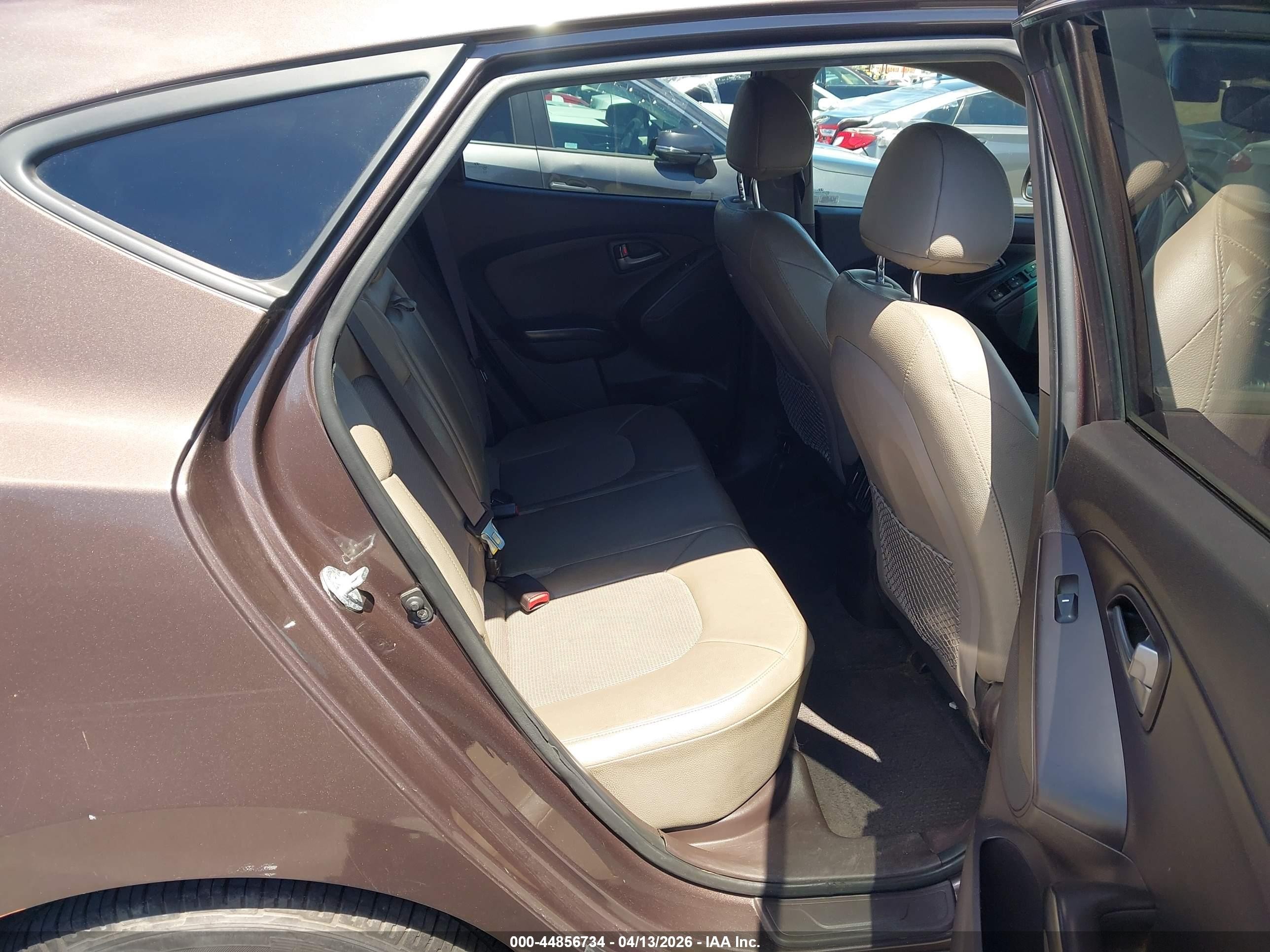 2014 Hyundai Tucson Se Brown vin: KM8JU3AG8EU875537