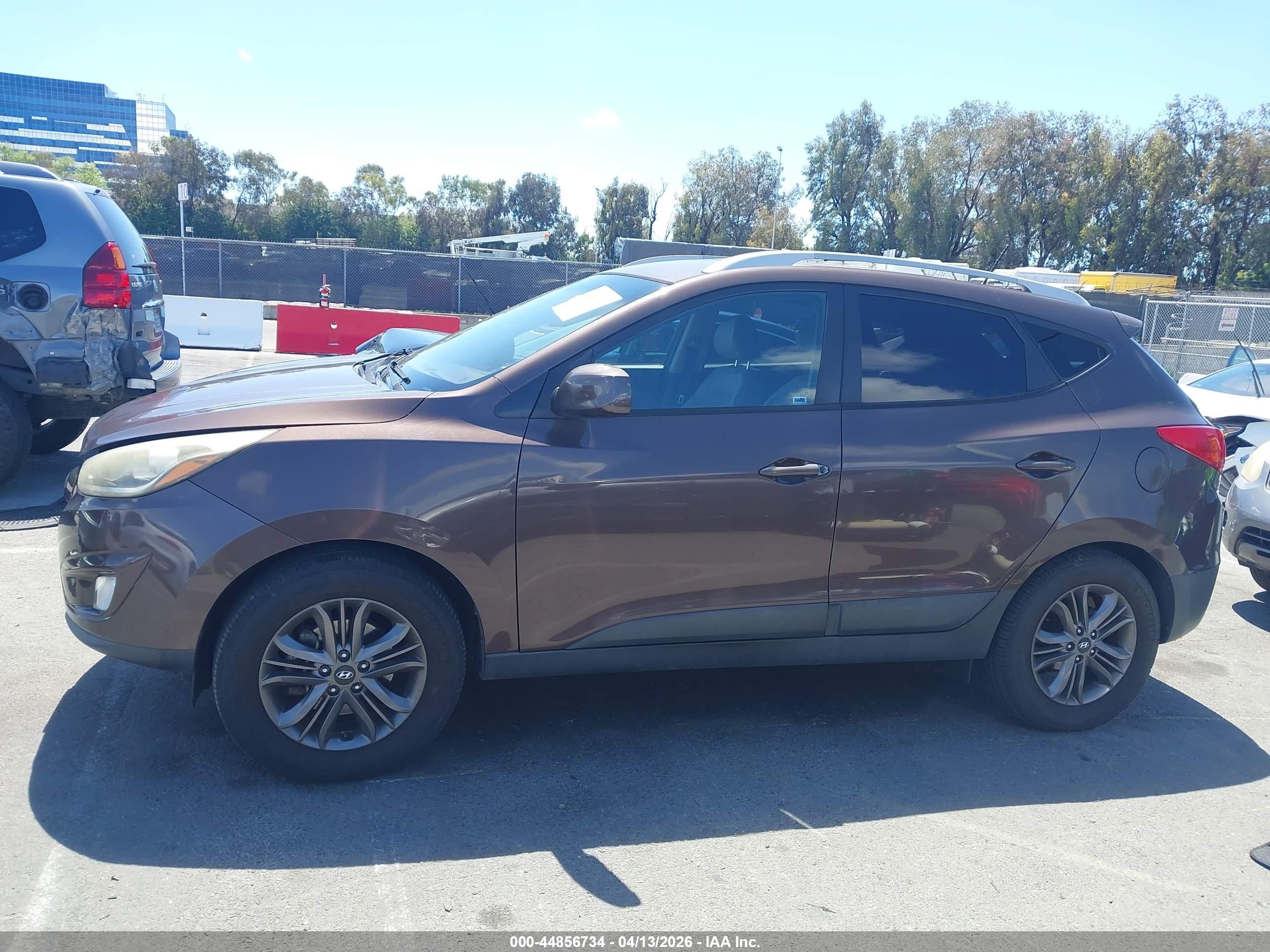 2014 Hyundai Tucson Se Brown vin: KM8JU3AG8EU875537