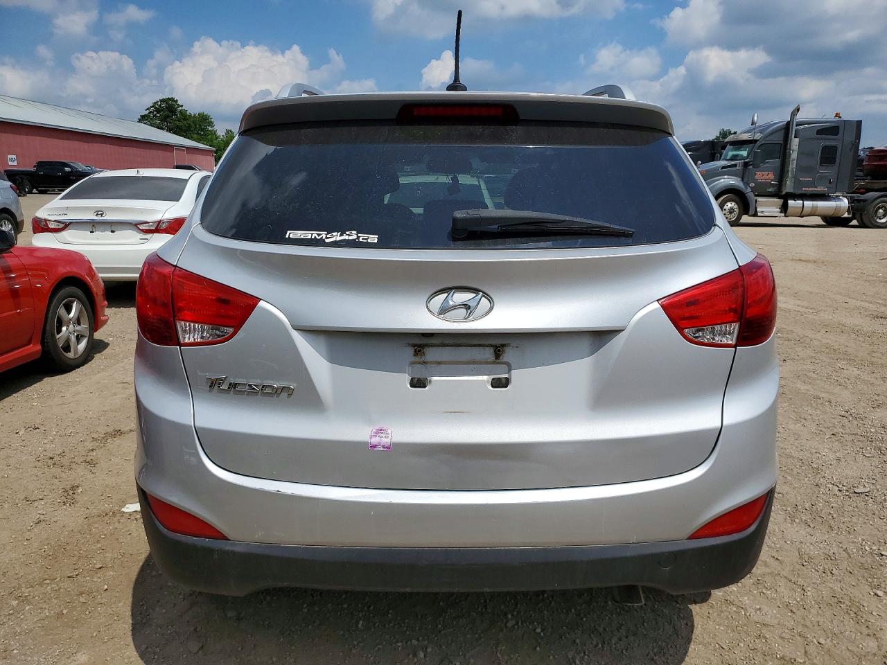 2014 Hyundai Tucson Se Silver vin: KM8JU3AG9EU930657