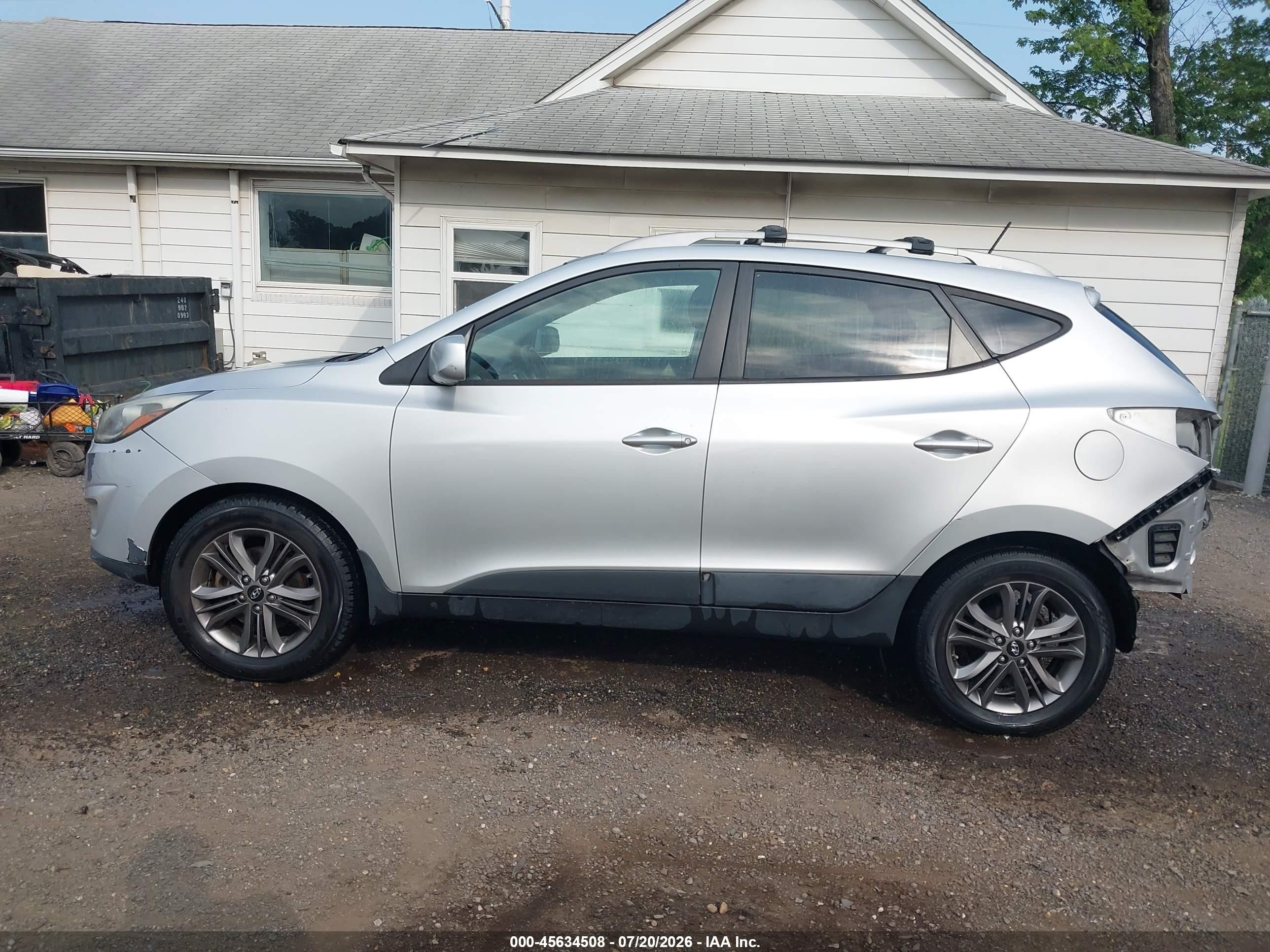 2015 Hyundai Tucson Se Серебряный vin: KM8JU3AG9FU049362