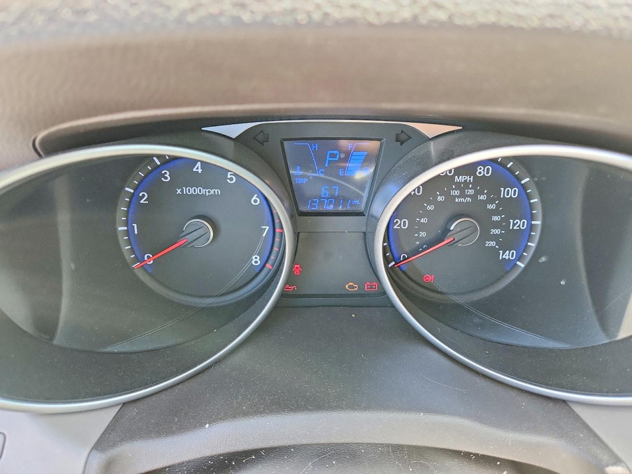 2015 Hyundai Tucson Se White vin: KM8JU3AG9FU110113