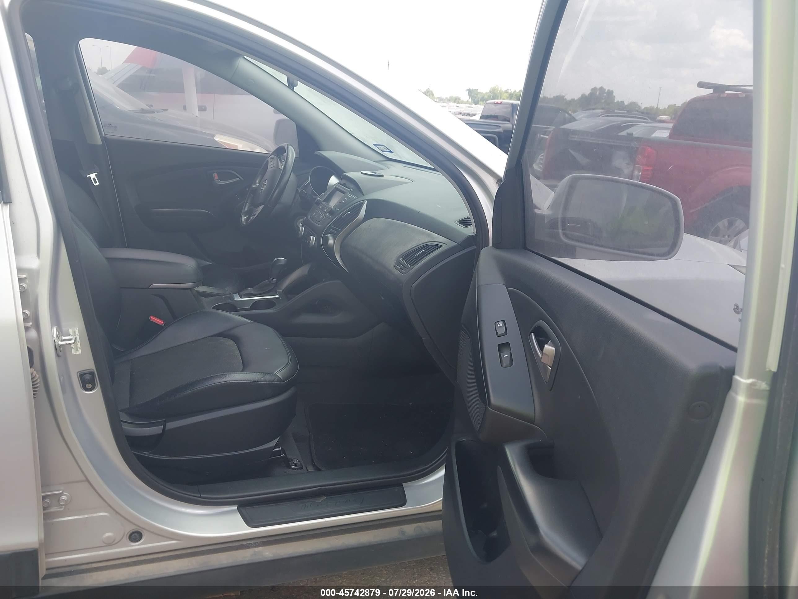 2014 Hyundai Tucson Se Серебряный vin: KM8JU3AGXEU790800