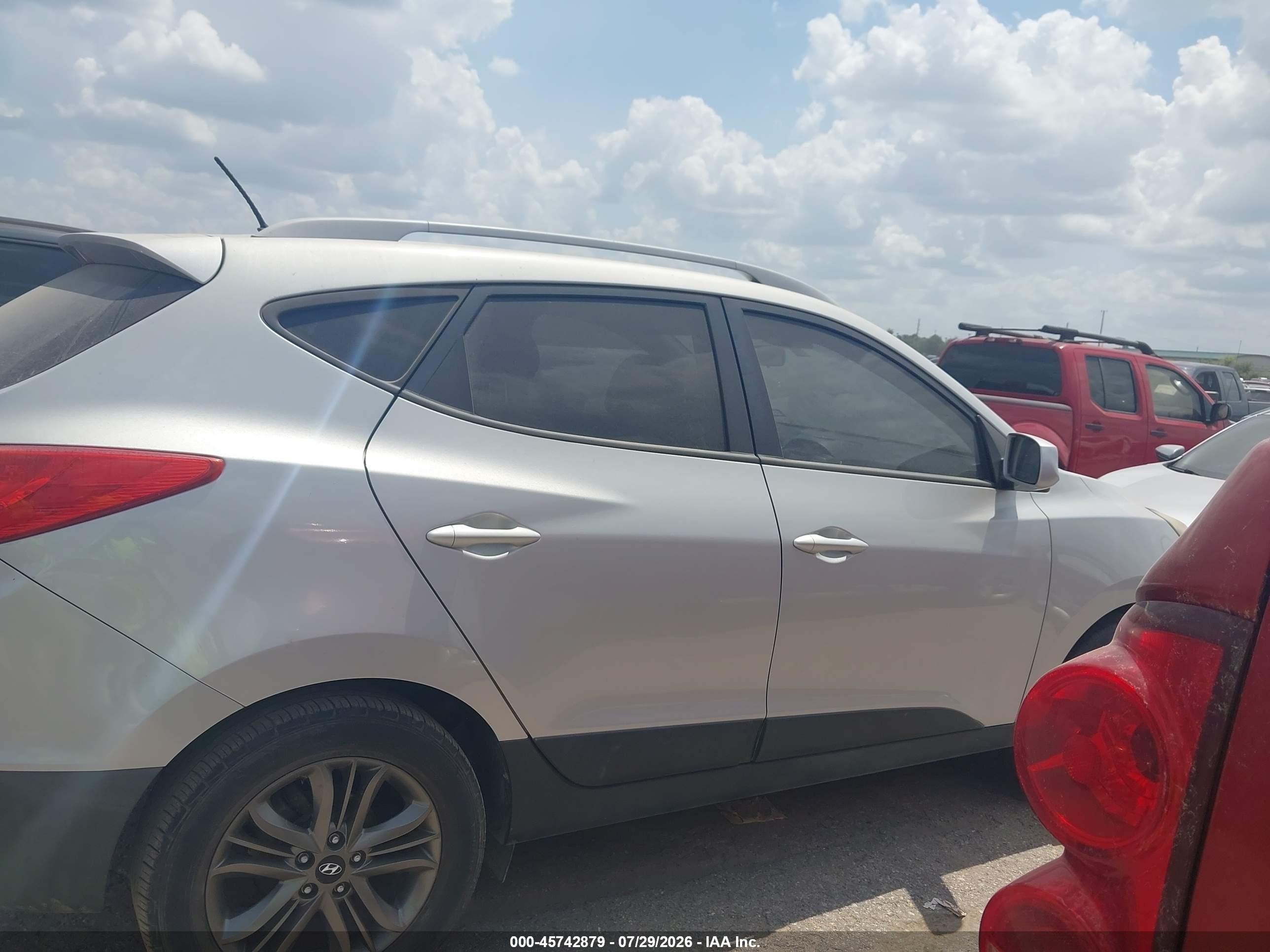 2014 Hyundai Tucson Se Серебряный vin: KM8JU3AGXEU790800