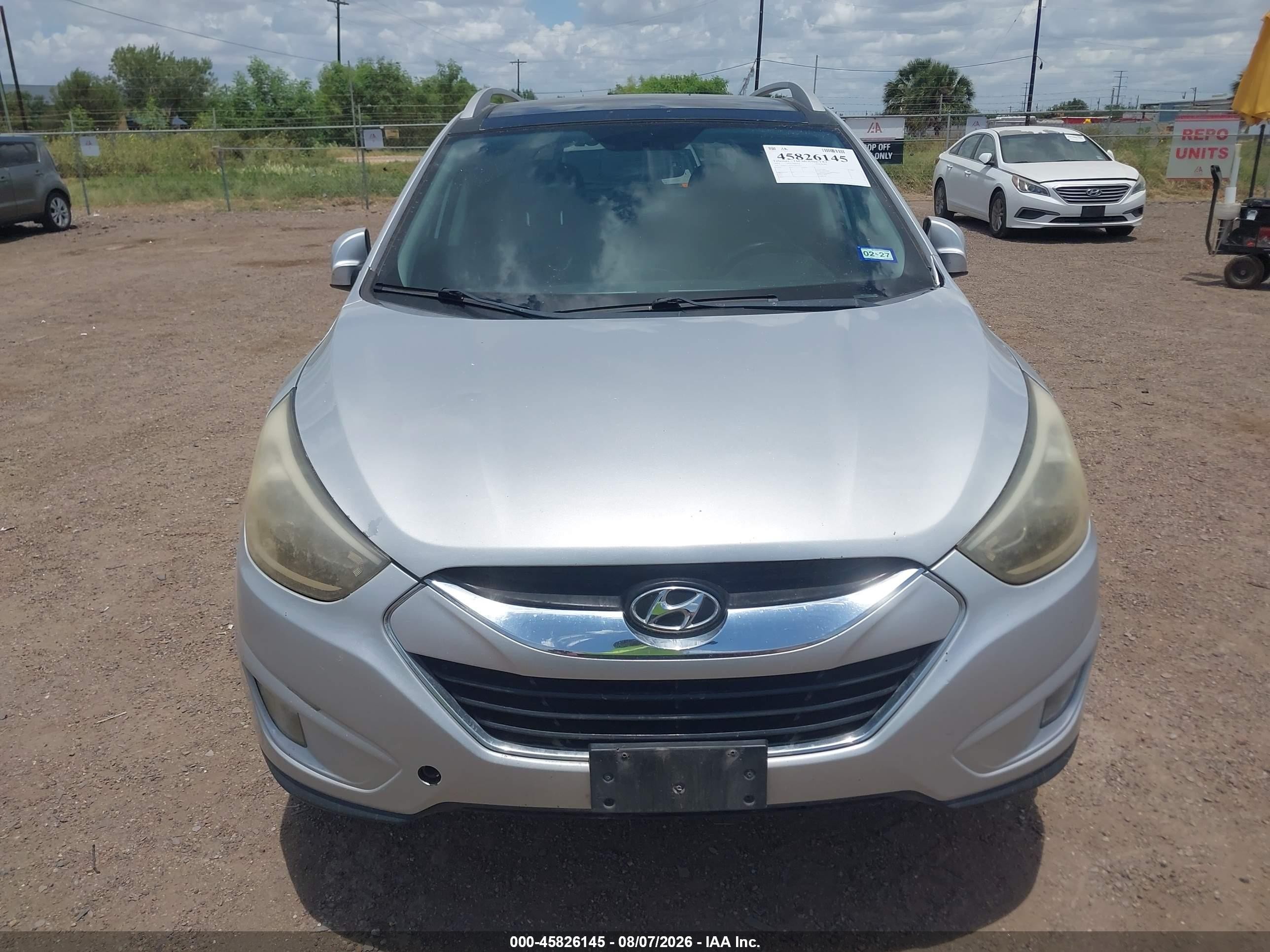 2014 Hyundai Tucson Limited Silver vin: KM8JU3AGXEU857265
