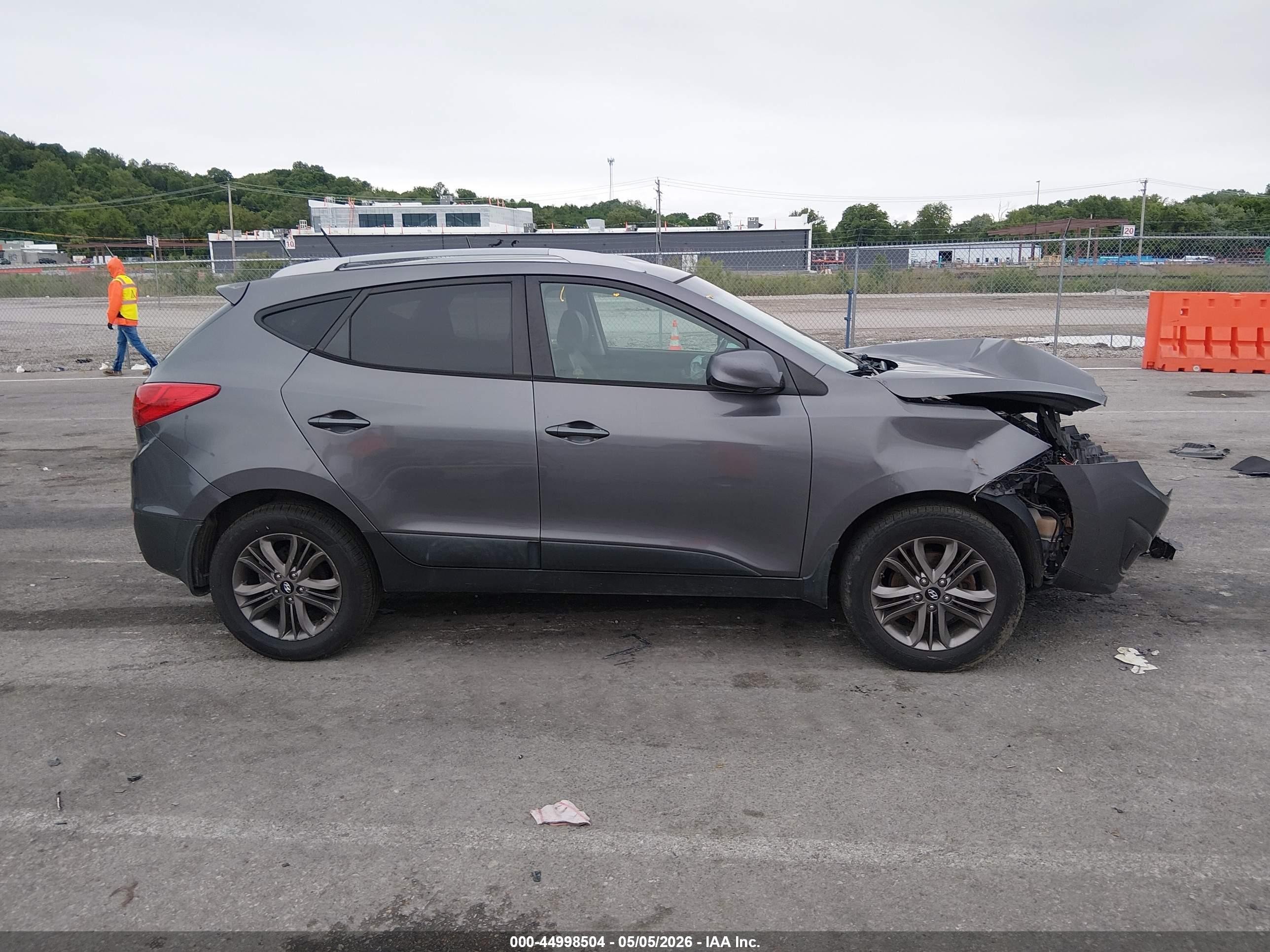 2014 Hyundai Tucson Se Серый vin: KM8JU3AGXEU925001