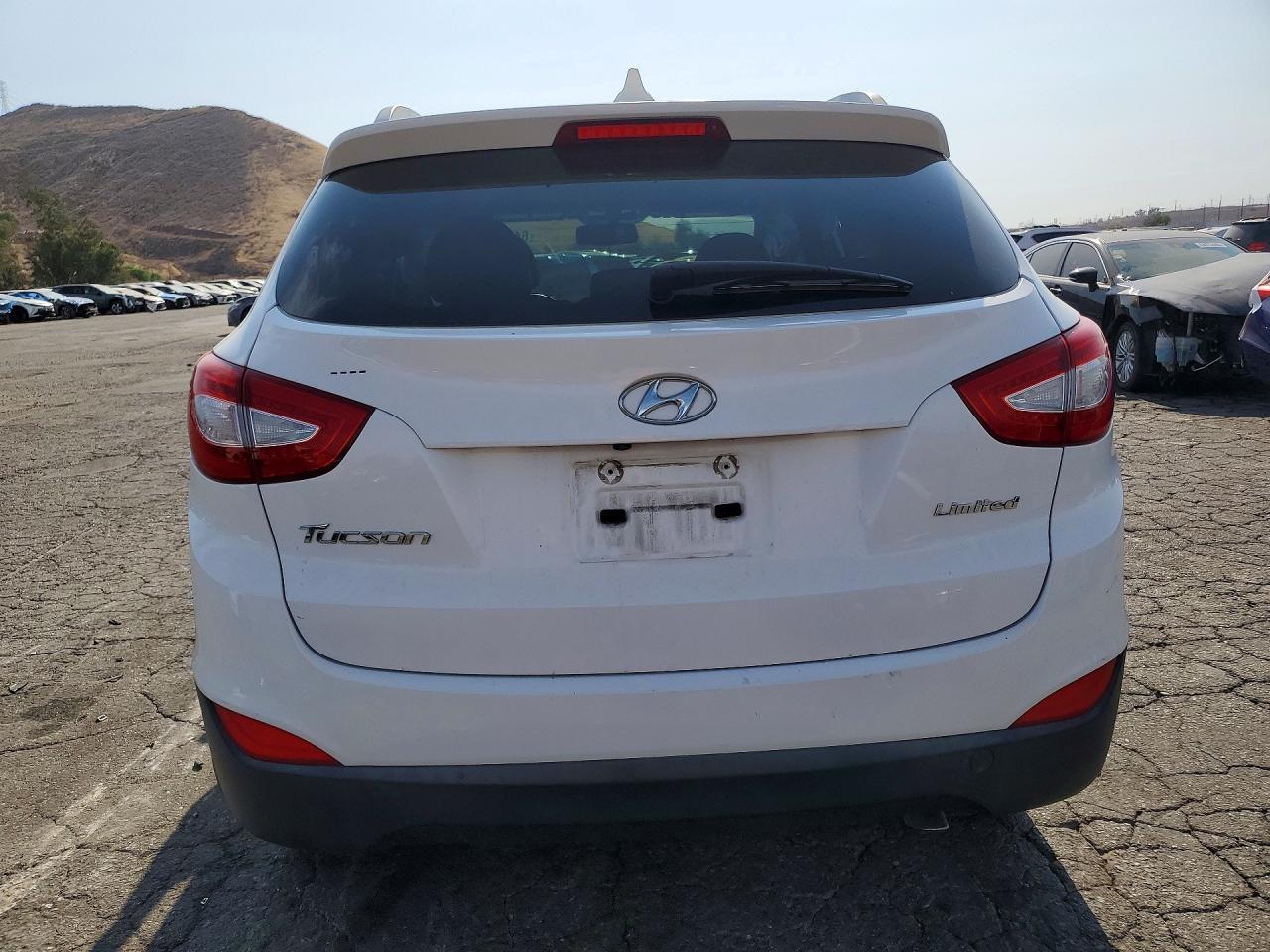 2015 Hyundai Tucson Limited White vin: KM8JU3AGXFU061309
