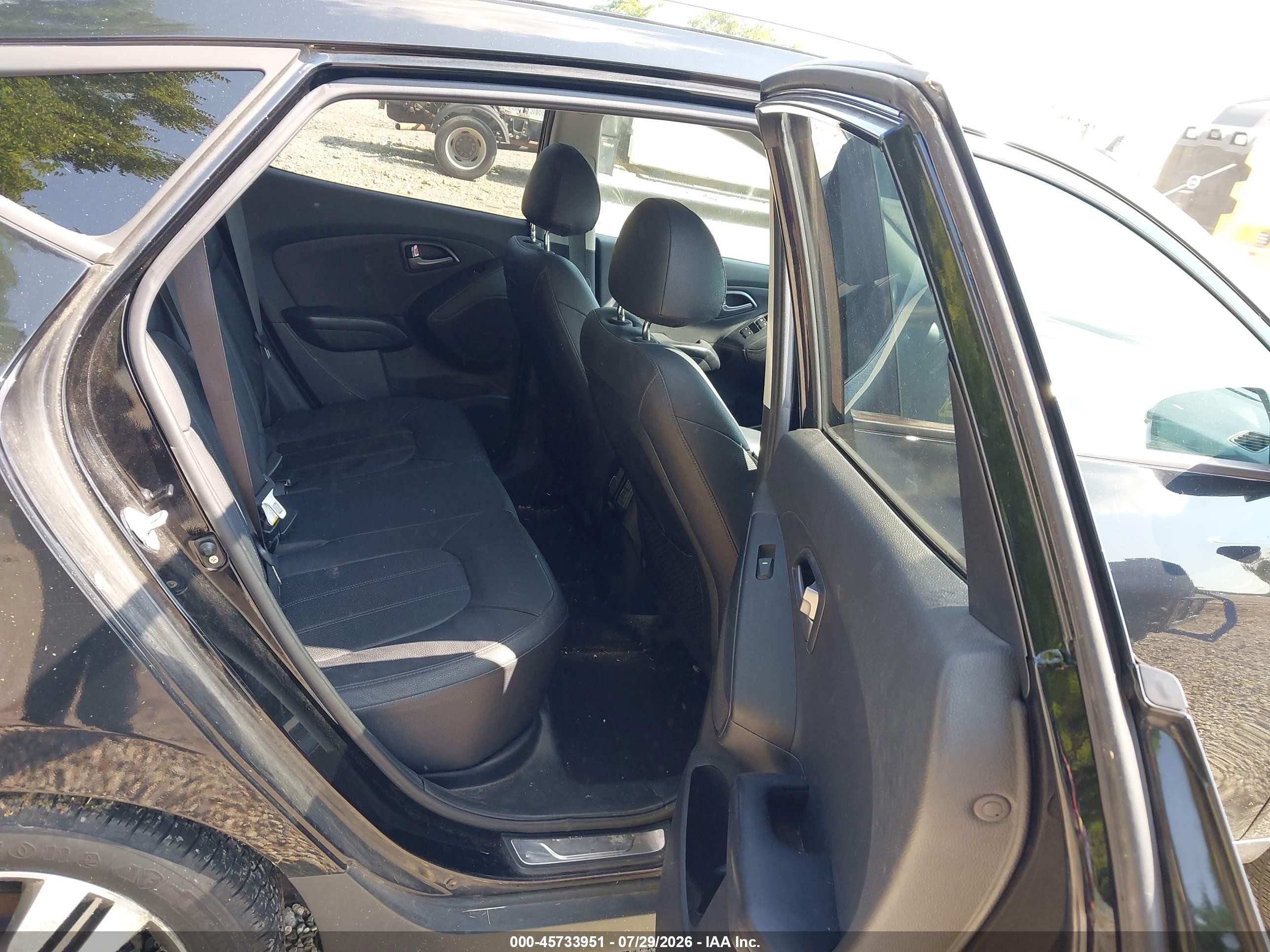 2015 Hyundai Tucson Limited Черный vin: KM8JU3AGXFU091829