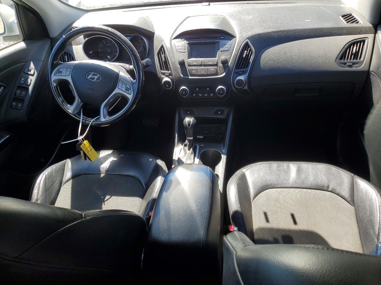2015 Hyundai Tucson Se Silver vin: KM8JU3AGXFU975429