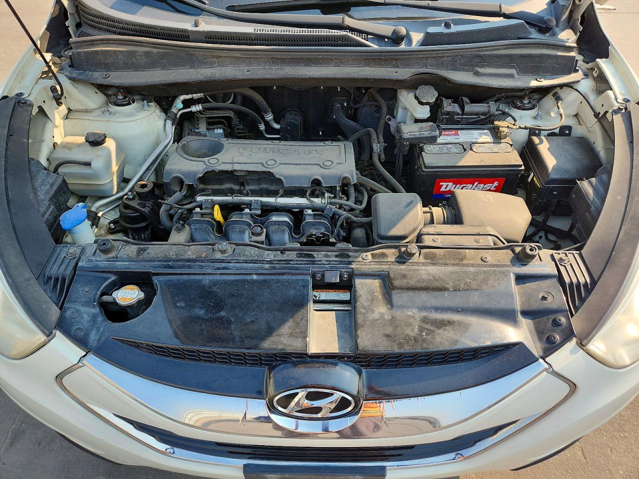 2011 Hyundai Tucson Limited White vin: KM8JUCAC0BU120178