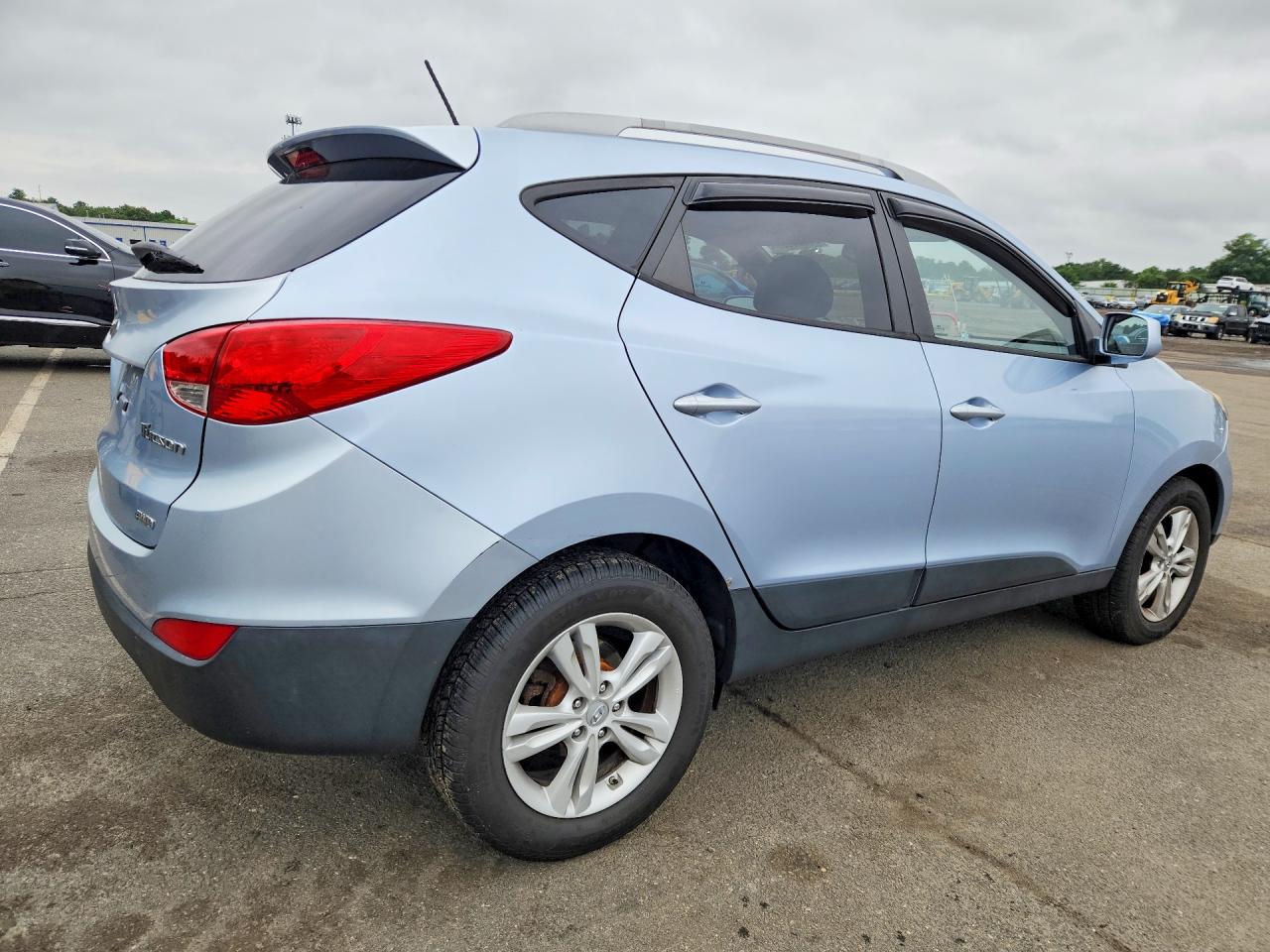 2011 Hyundai Tucson Gls Синий vin: KM8JUCAC0BU200631