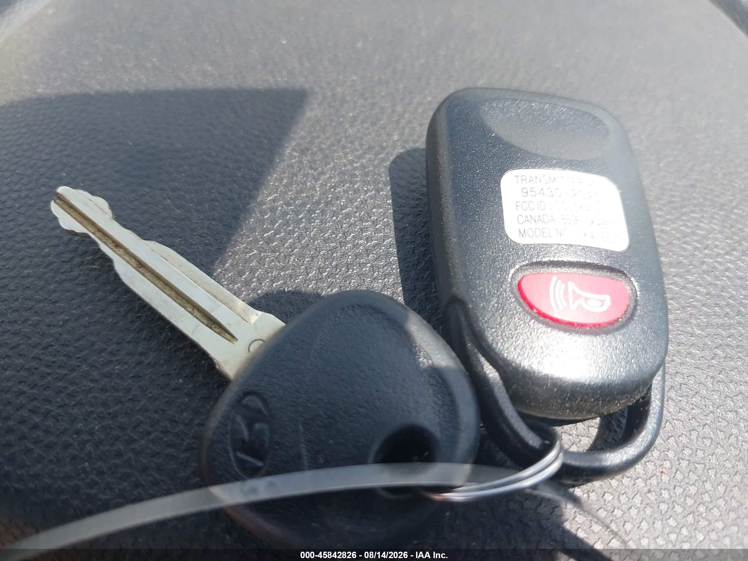 2011 Hyundai Tucson Limited Silver vin: KM8JUCAC0BU231930