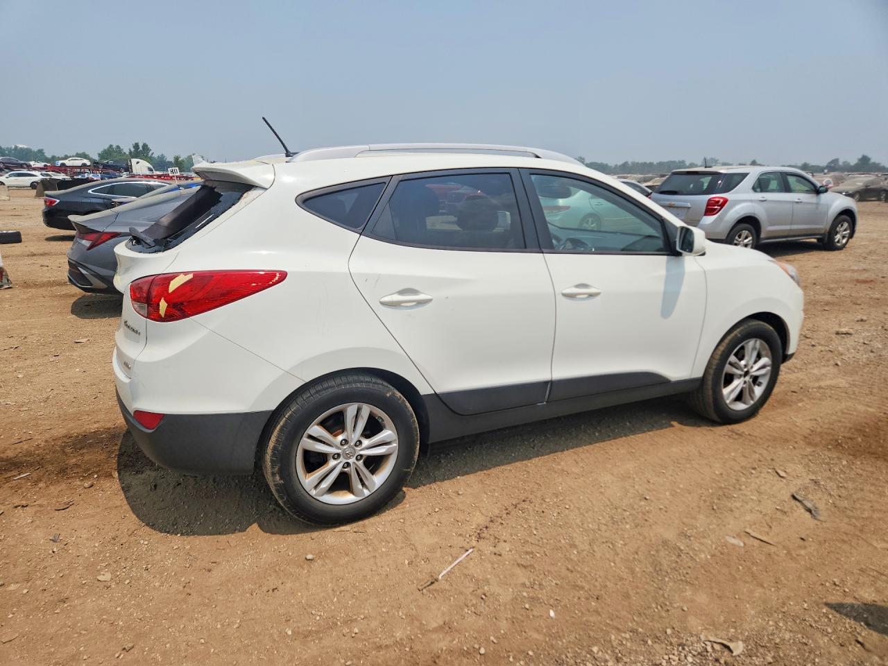 2011 Hyundai Tucson Gls White vin: KM8JUCAC0BU243804