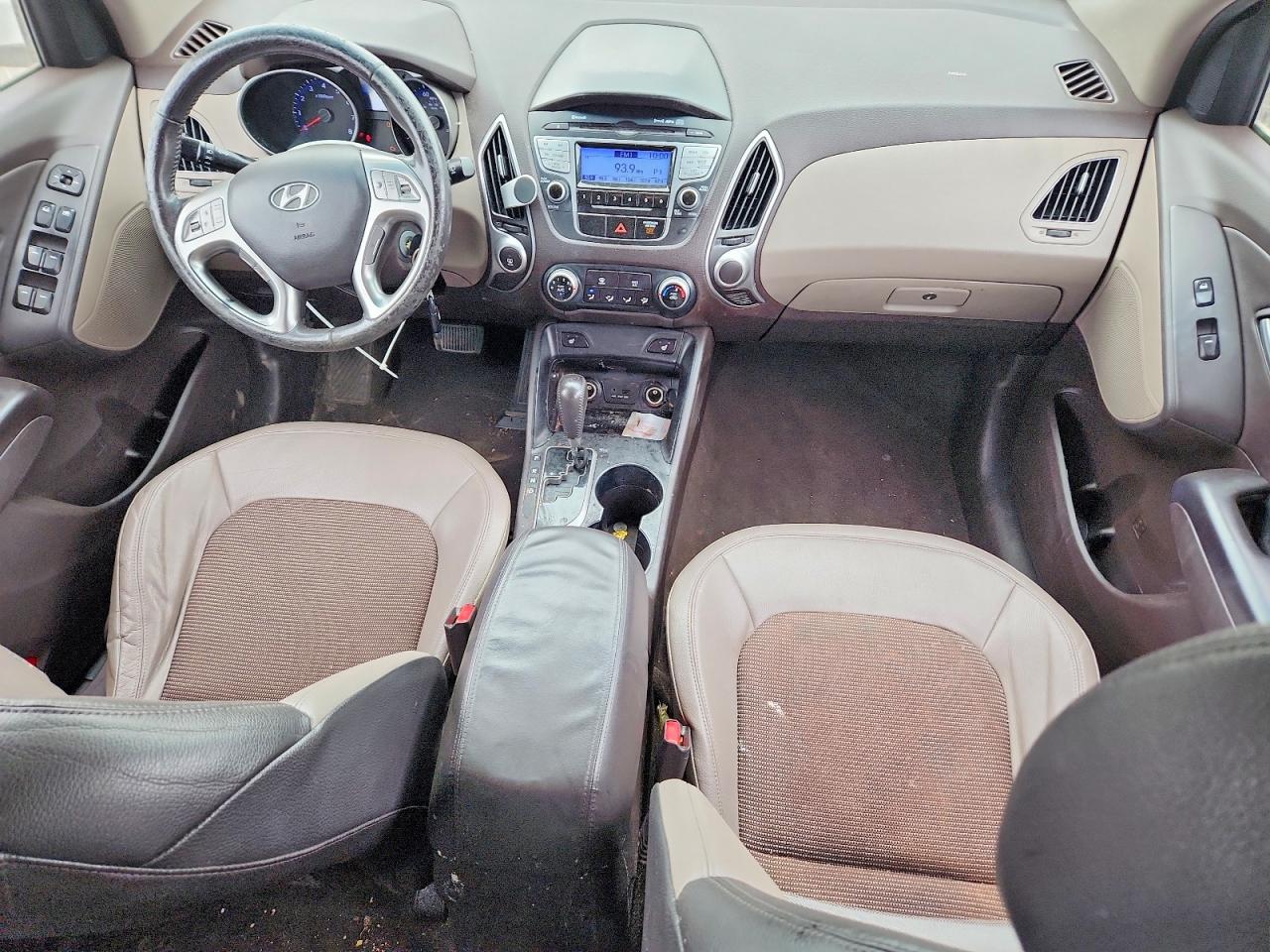 2011 Hyundai Tucson Gls White vin: KM8JUCAC0BU243804