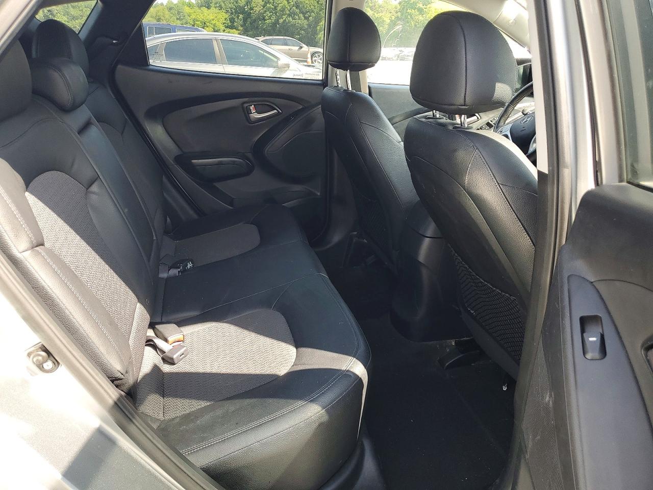 2011 Hyundai Tucson Gls Серый vin: KM8JUCAC0BU277838