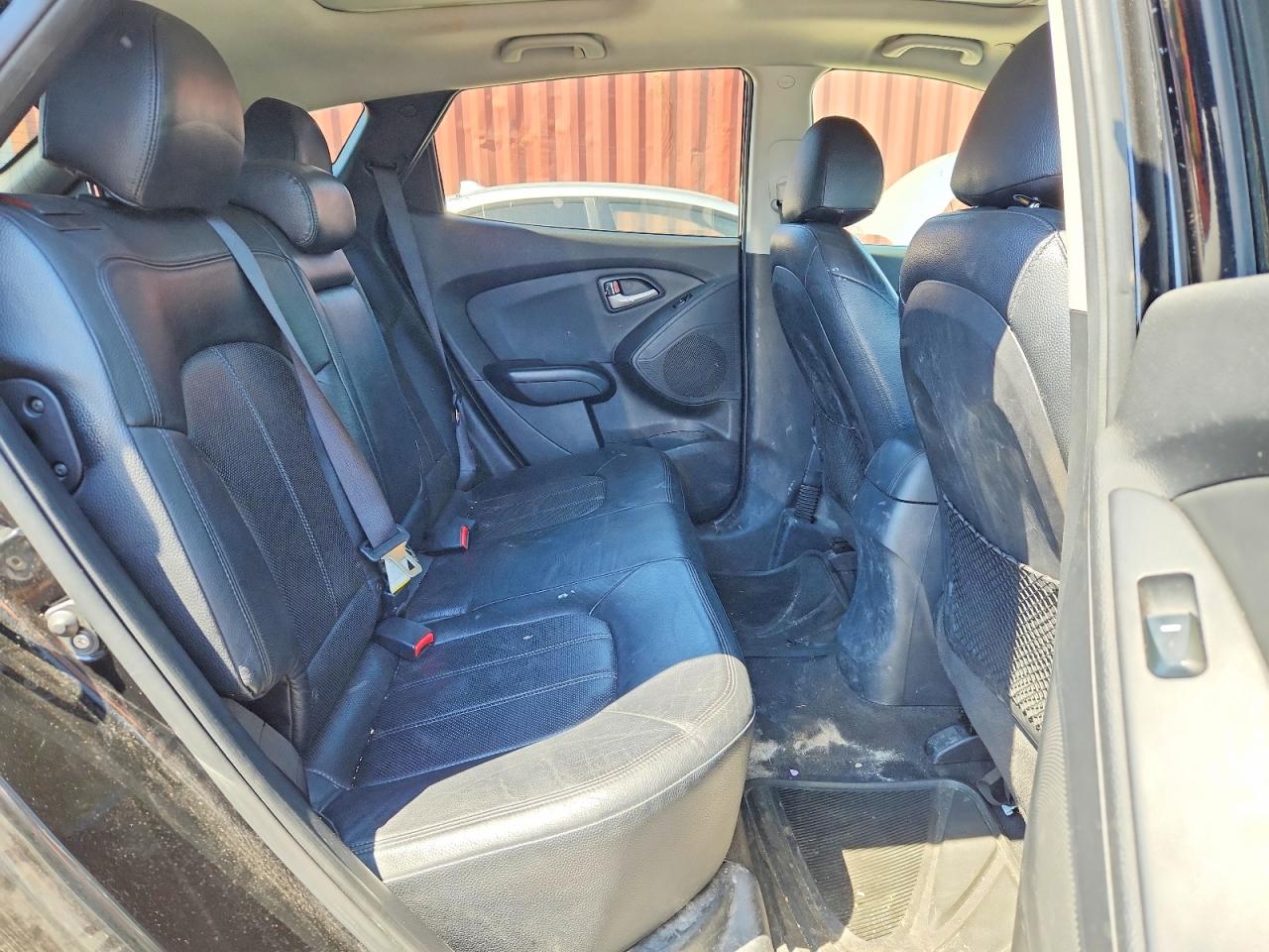 2012 Hyundai Tucson Gls Black vin: KM8JUCAC0CU350885