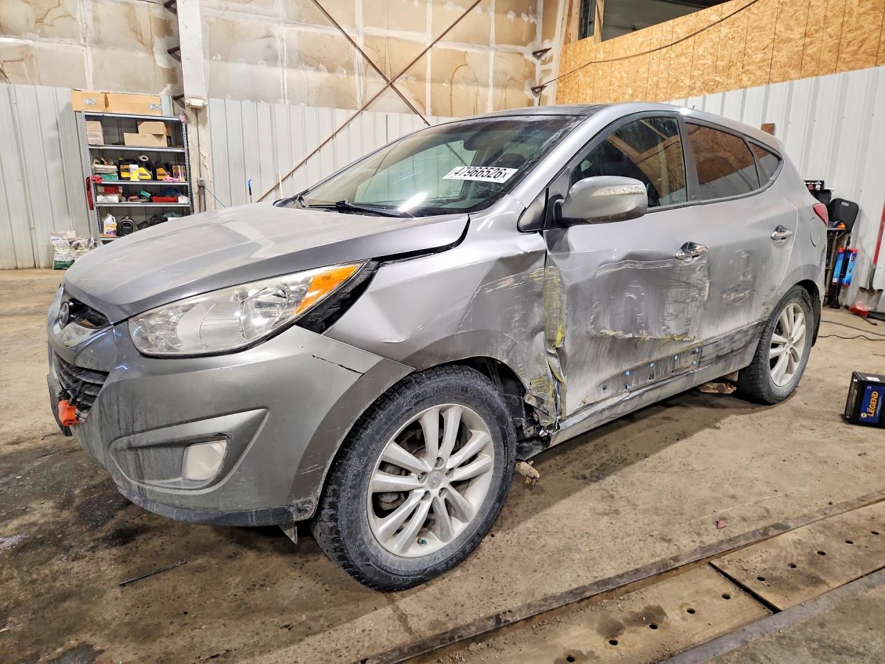 2013 Hyundai Tucson Limited Gray vin: KM8JUCAC0DU555351